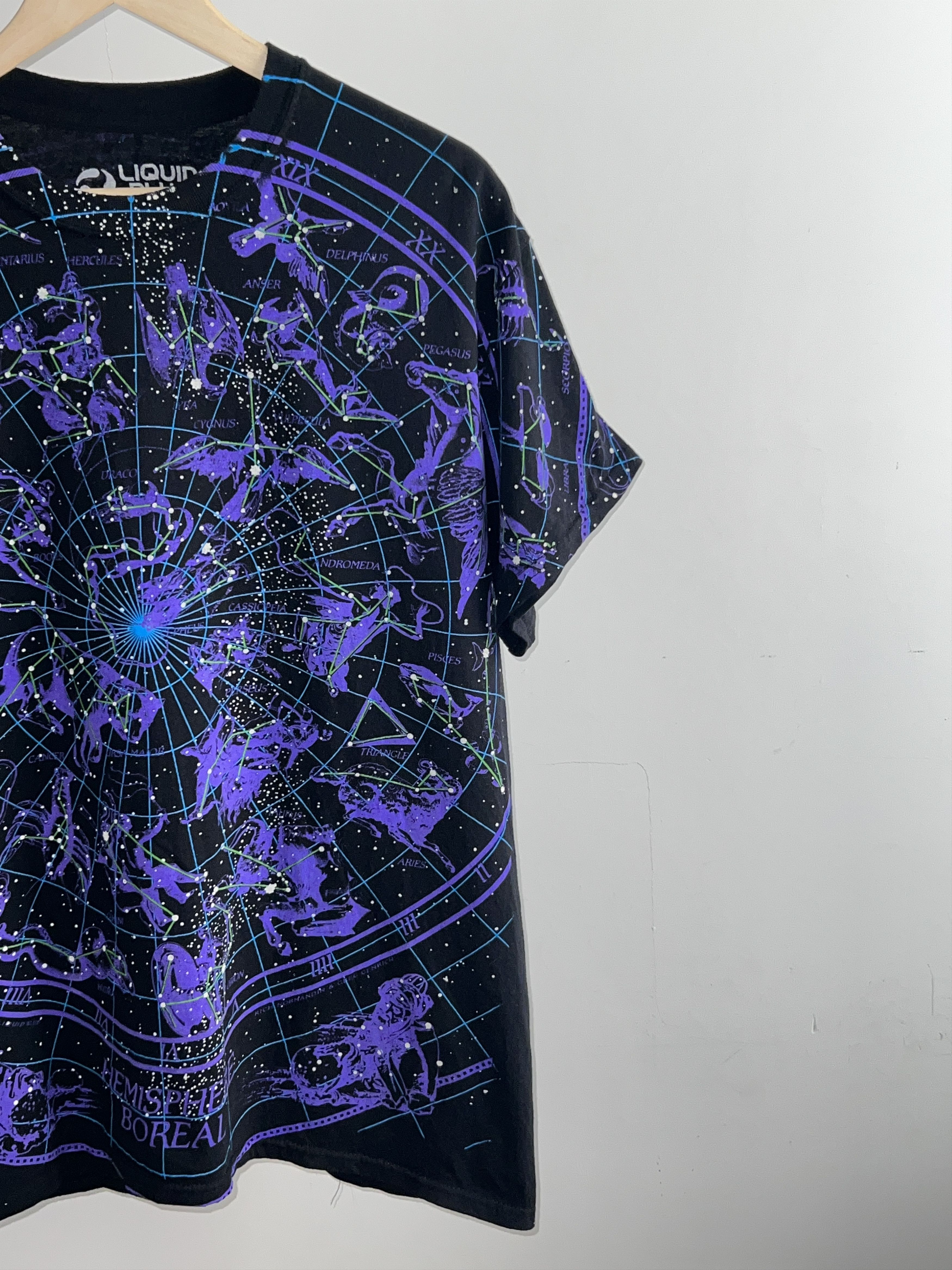 Band Tees Vintage 1993 Liquid Blue AOP Constellation Horoscope Cosmos Size US L / EU 52-54 / 3 - 5 Thumbnail
