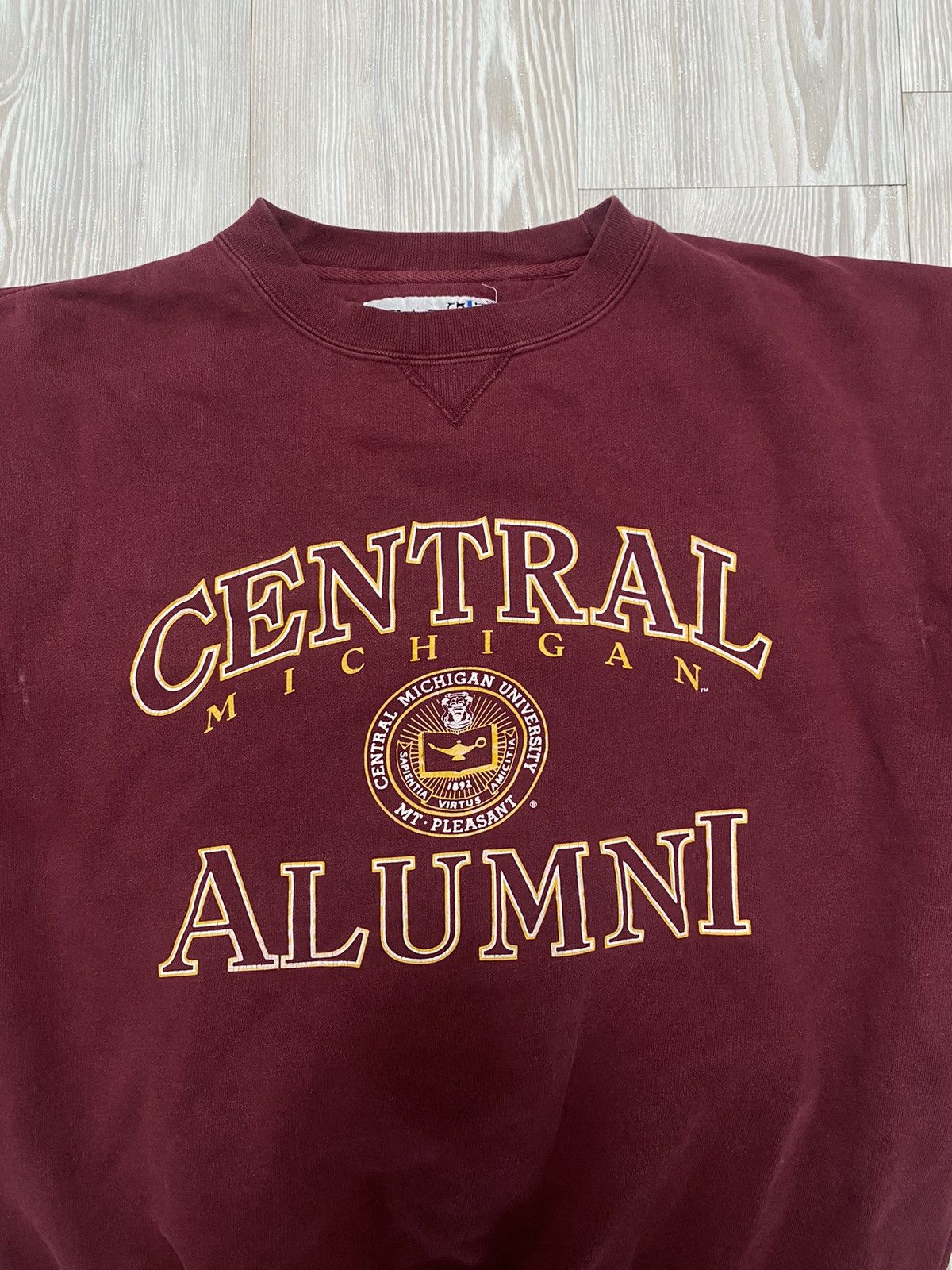 NCAA × Vintage Vintage Central Michigan NCAA Crewneck Sweatshirt Size US M / EU 48-50 / 2 - 2 Thumbnail