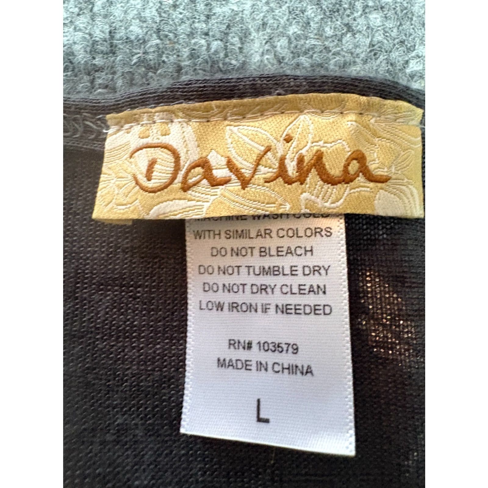 Vintage Davina Top Womens Large Sleeveless Gray Golden Dragon Flys Blouse L Gray Rhinestone Womens Fashion Regular Shirt Size L / US 10 / IT 46 - 2 Thumbnail