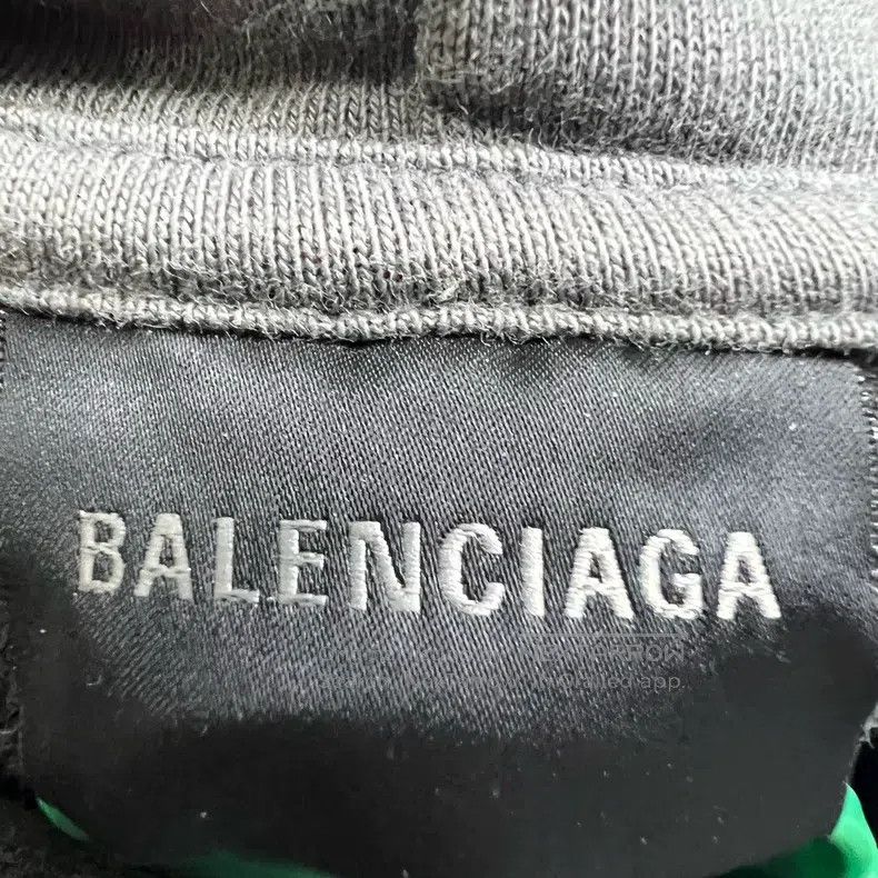 Balenciaga Balenciaga Sweatshirt Size US S / EU 44-46 / 1 - 4 Thumbnail