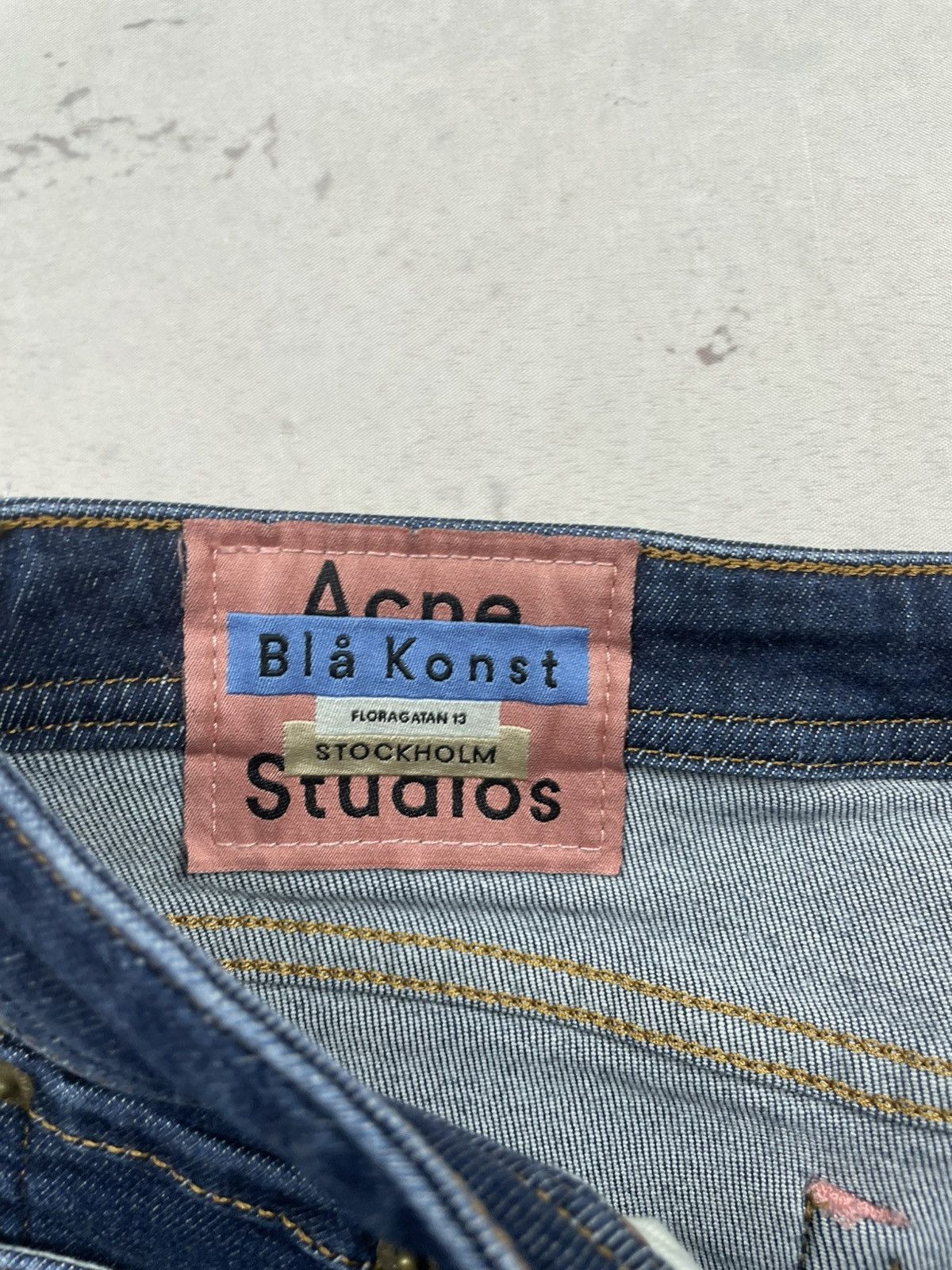 Acne Studios Acne Studios W30 L32 Climb Dark Blue Denim Jeans (Men’s) EGV Size 30" / US 8 / IT 44 - 6 Thumbnail
