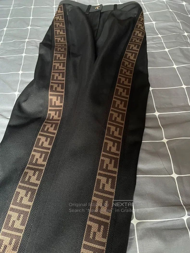 Fendi Fendi Long pants dress pants Size 25" / US 0 / IT 36 - 2 Thumbnail