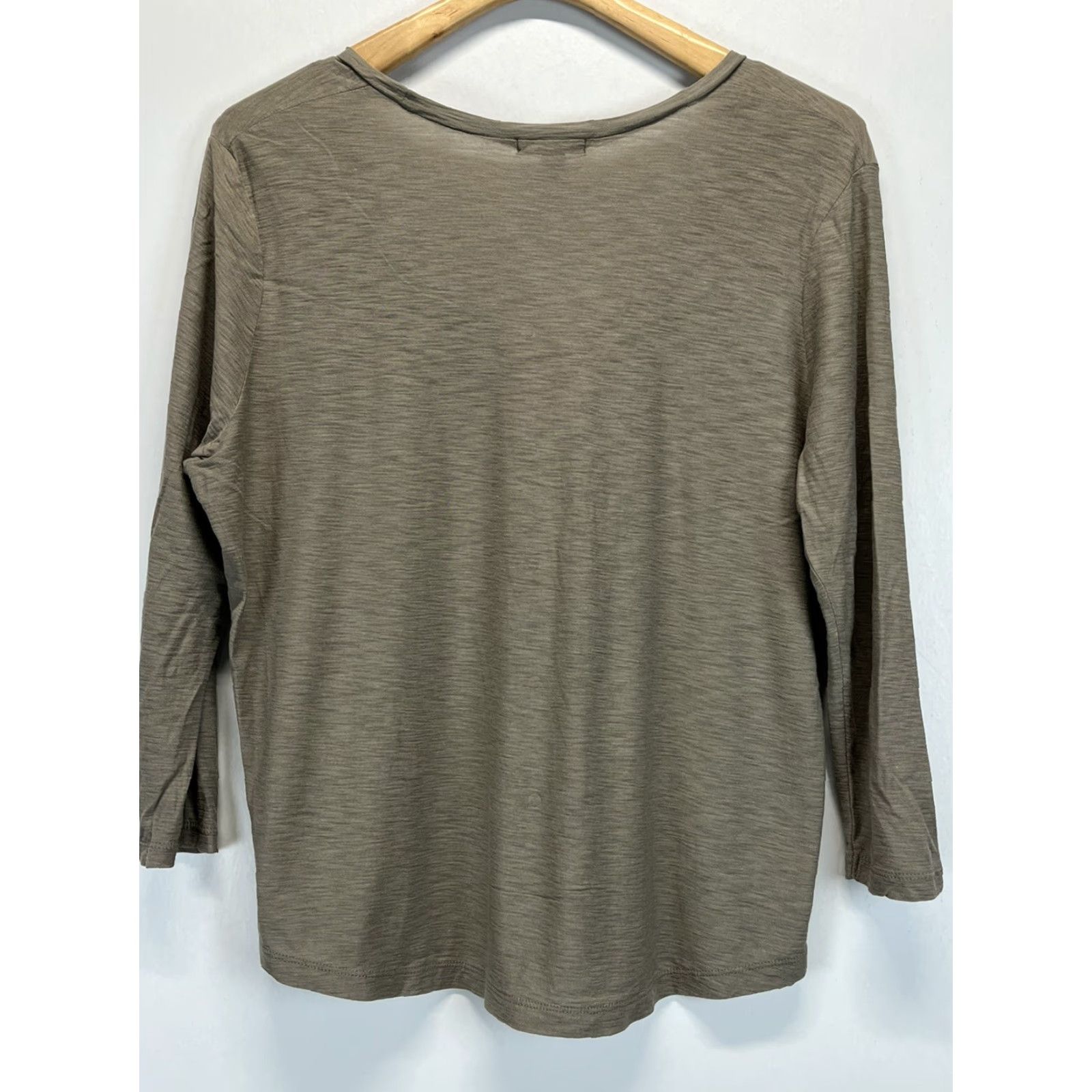James Perse James Perse Shirt Womens Sz 3 Large Lightweight Scoop Neck Basic Size XS / US 0-2 / IT 36-38 - 2 Thumbnail