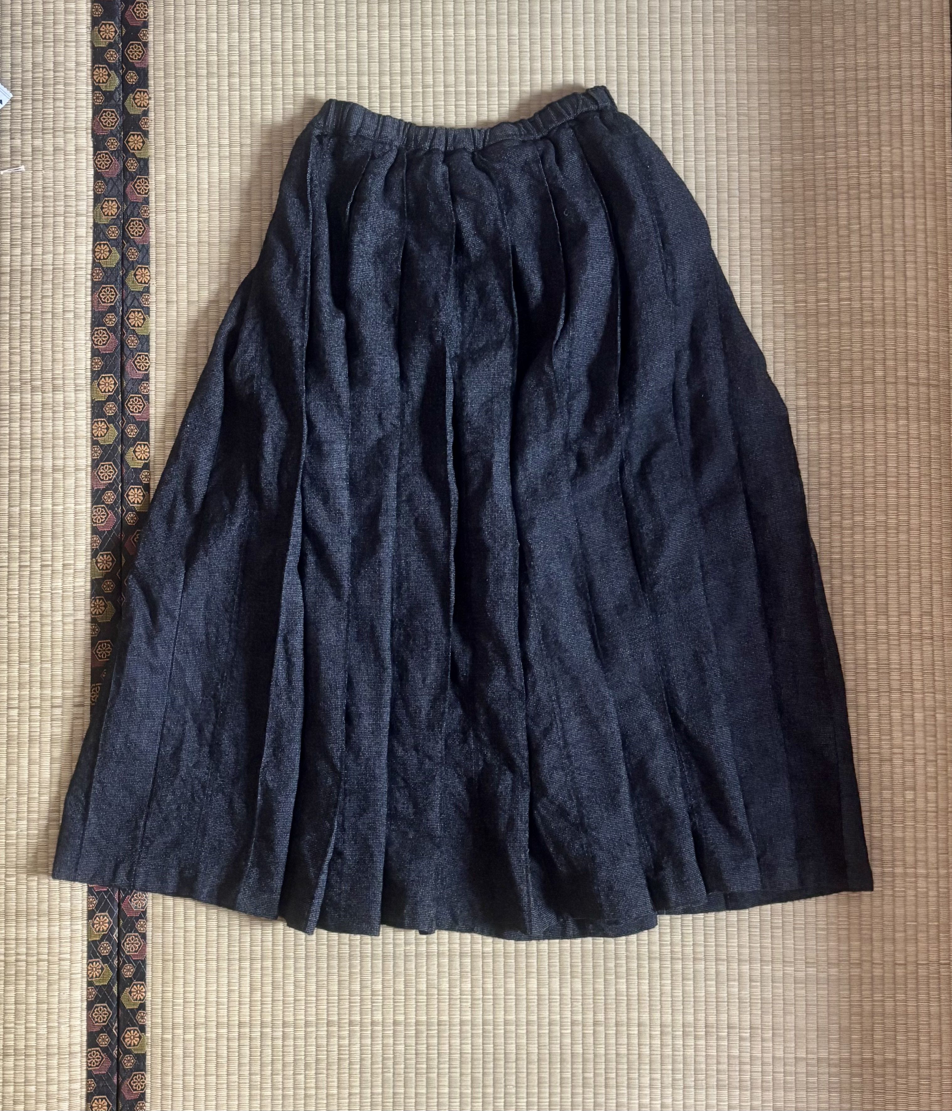 Comme des Garcons Comme des Garcons Black Pleated Maxi Skirt Size 26" / US 2 / IT 38 - 1 Thumbnail