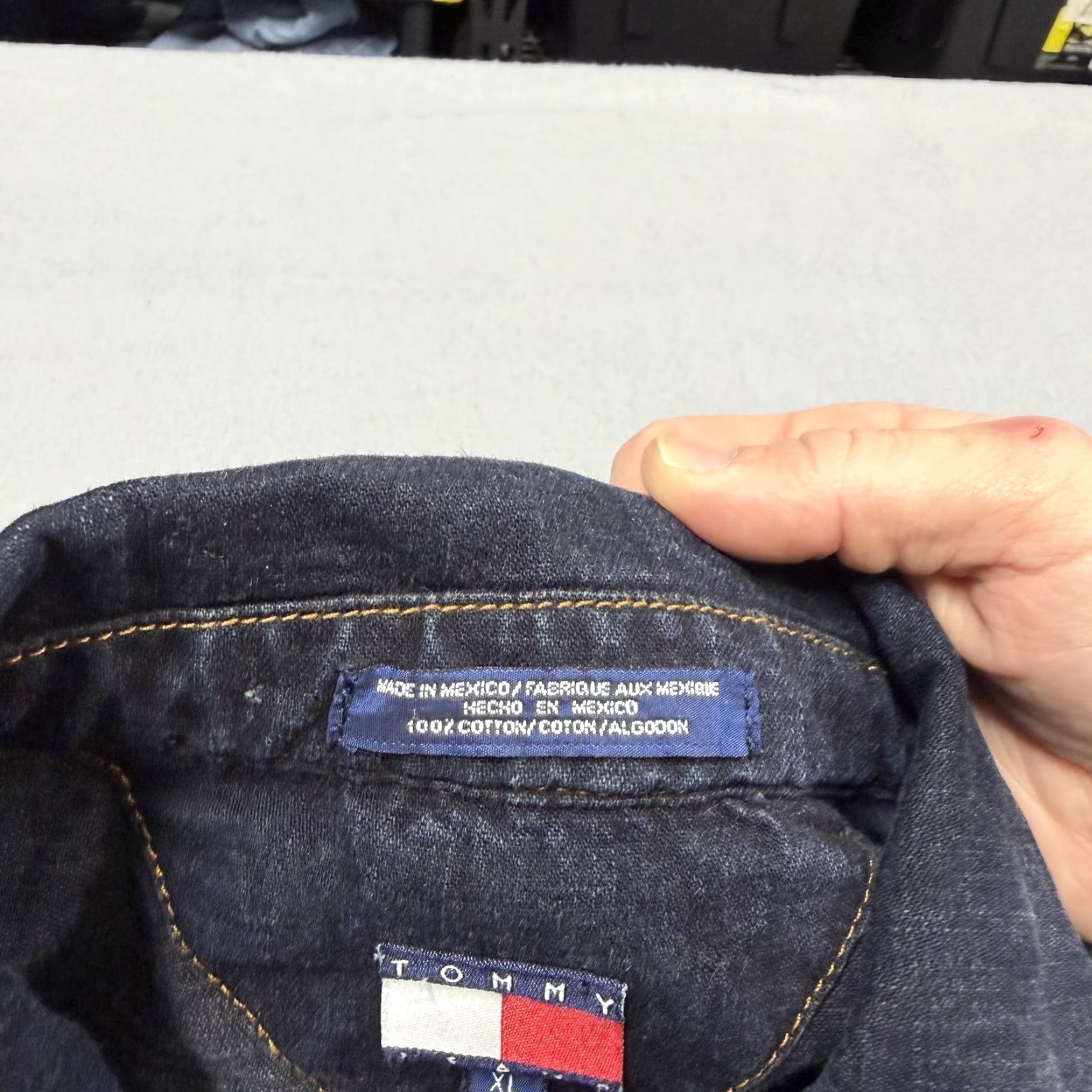 Denime Tommy Jeans Jacket Mens XL Blue Denim Bomber Button Front Casual Logo Trucker Size US 36 / EU 52 - 3 Thumbnail