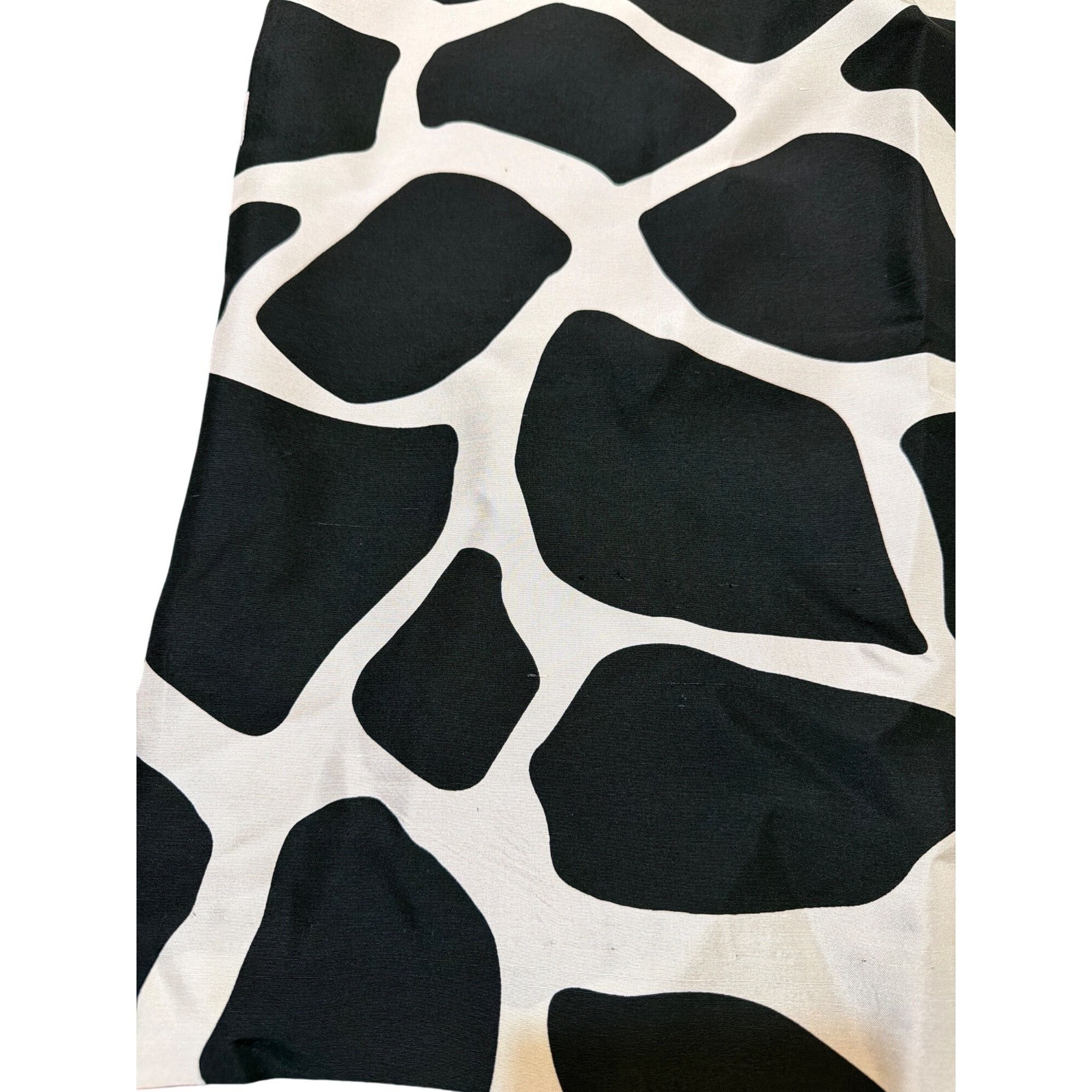 Talbots Talbots Black White Giraffe Cow Print Pure Silk Sheath Dress Size M / US 6-8 / IT 42-44 - 2 Thumbnail