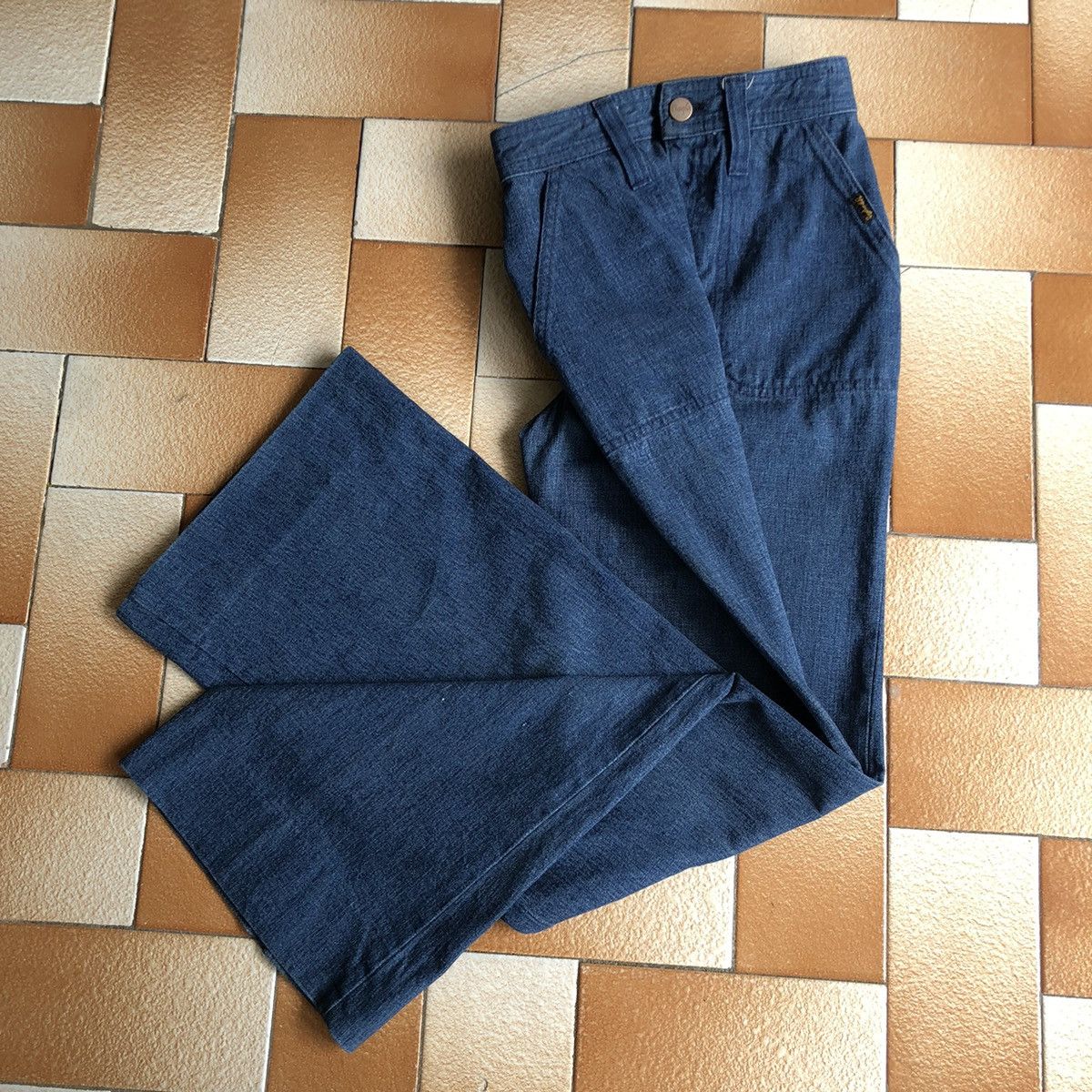 Wrangler Vintage 70s Wrangler “Gals” Wide Leg Jeans Size 22" - 16 Thumbnail