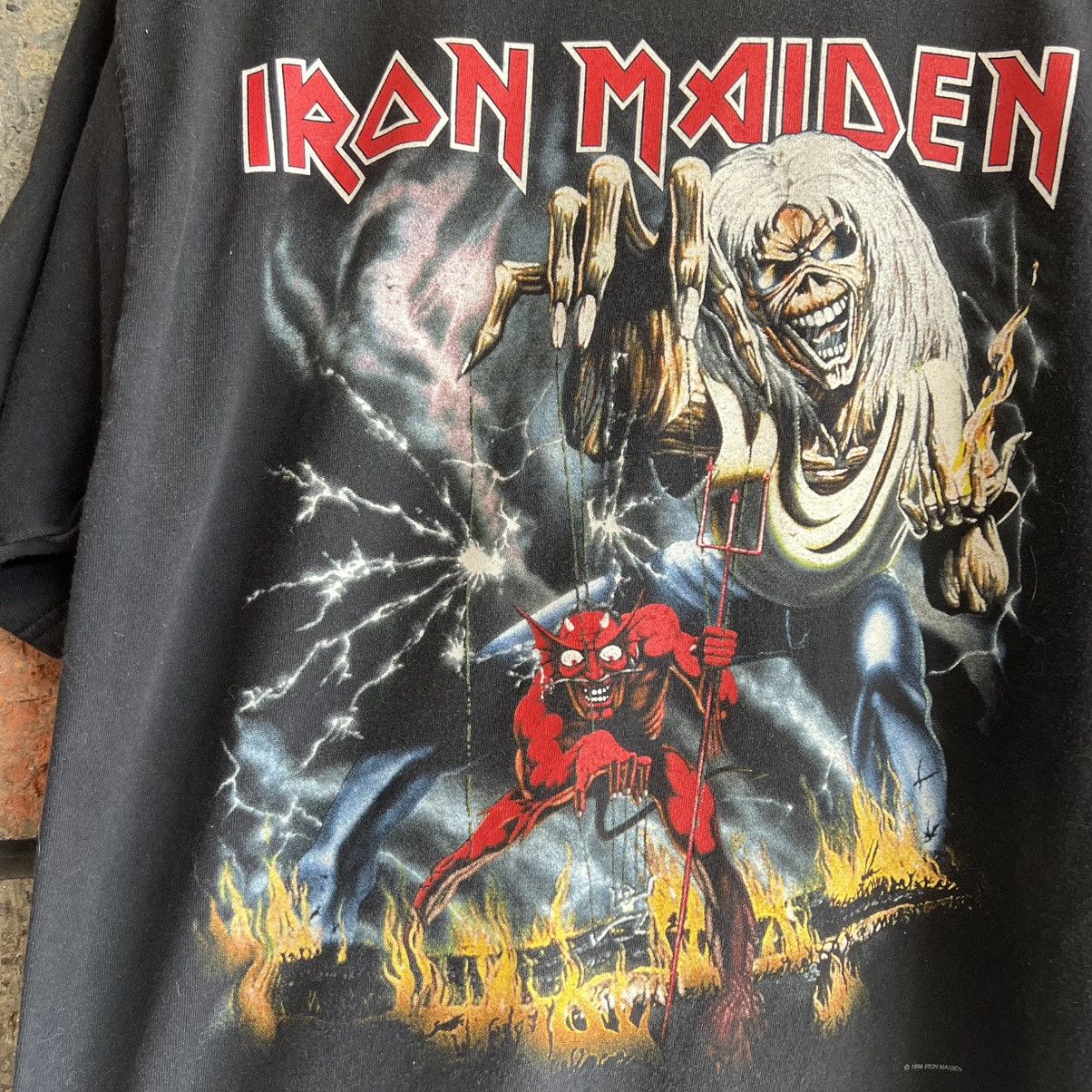 Band Tees × Vintage VTG 1998 Iron Maiden Number Of The Beast Band Tee Shirt 666 Size US L / EU 52-54 / 3 - 1 Thumbnail