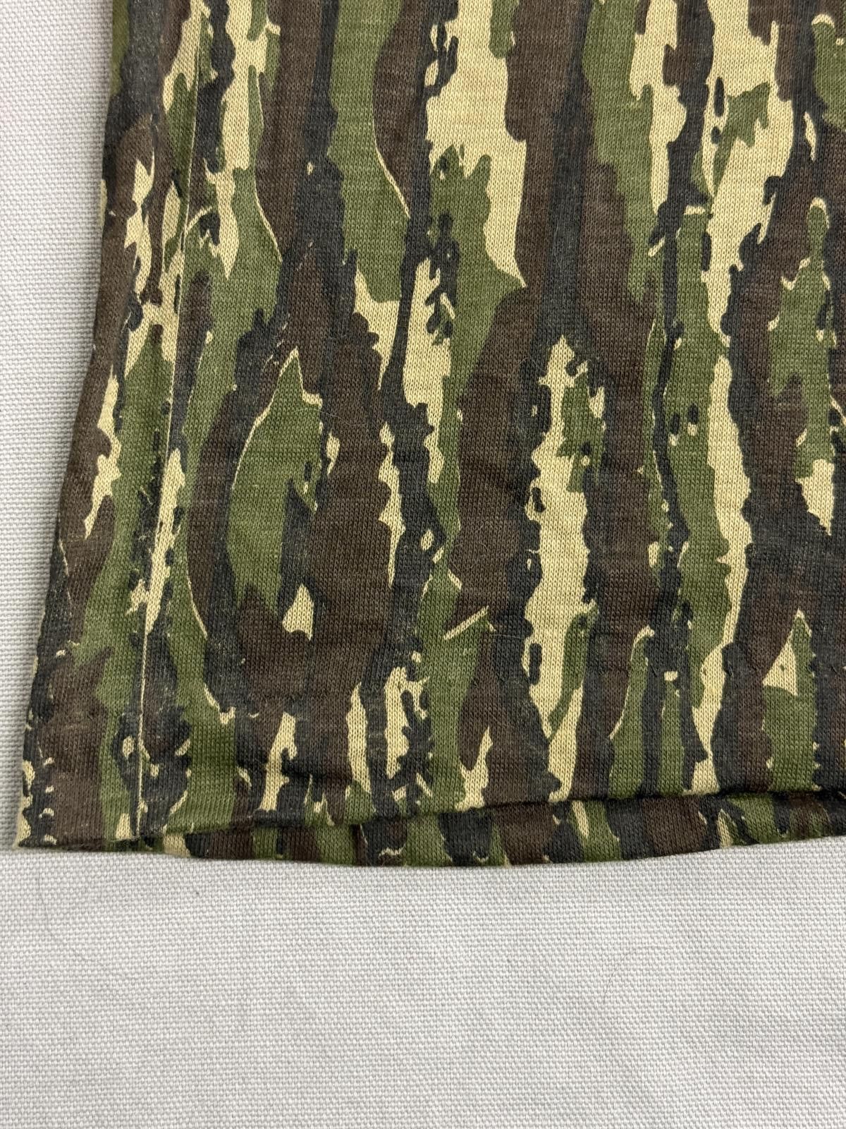 Signal Sport Vintage 80s Real Tree T-shirt Vertical Camo Pocket Tee XL Size US XL / EU 56 / 4 - 8 Thumbnail