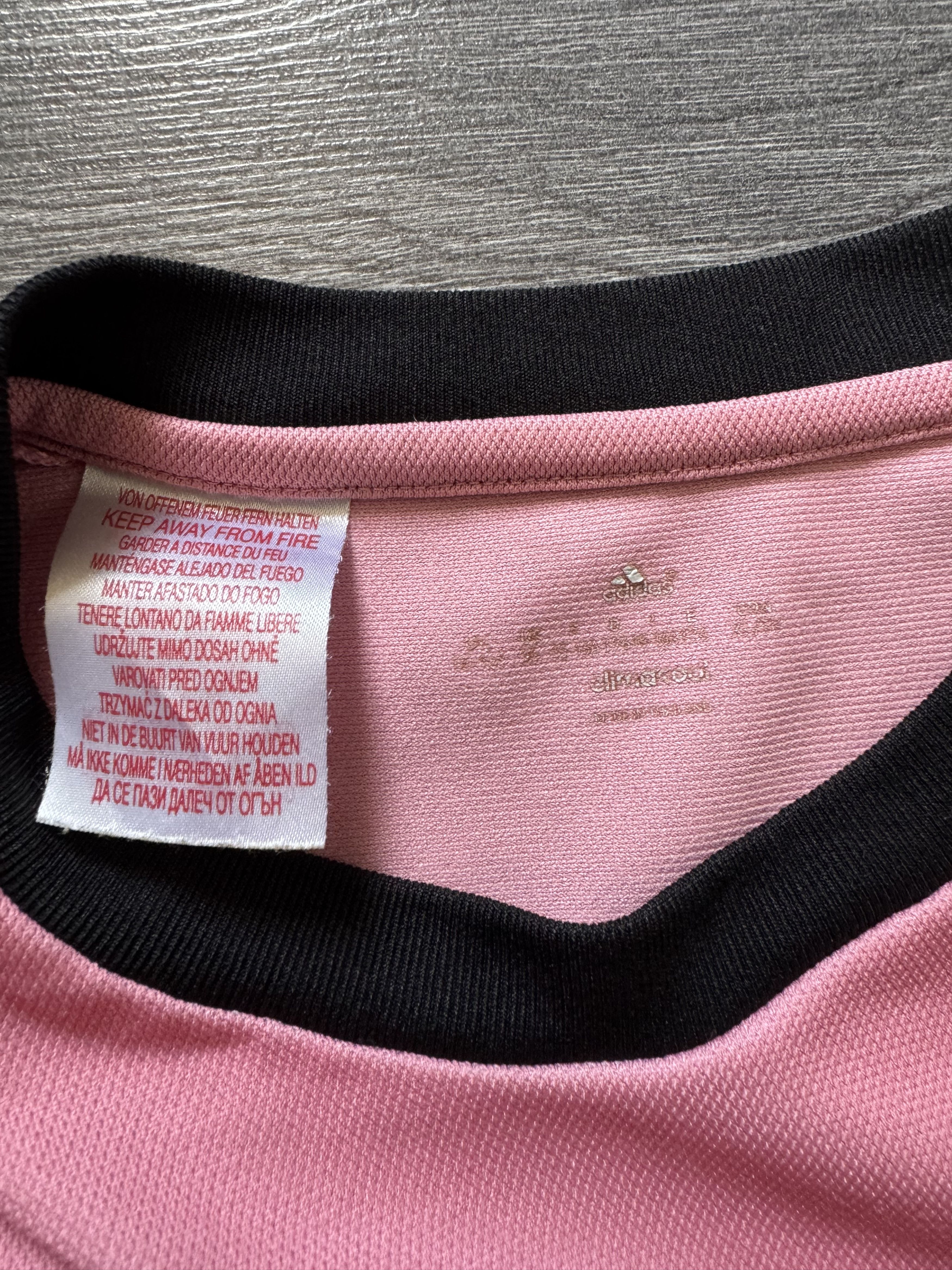 Adidas Adidas Juventus 2015 Pink Drake Jersey Size US S / EU 44-46 / 1 - 6 Thumbnail