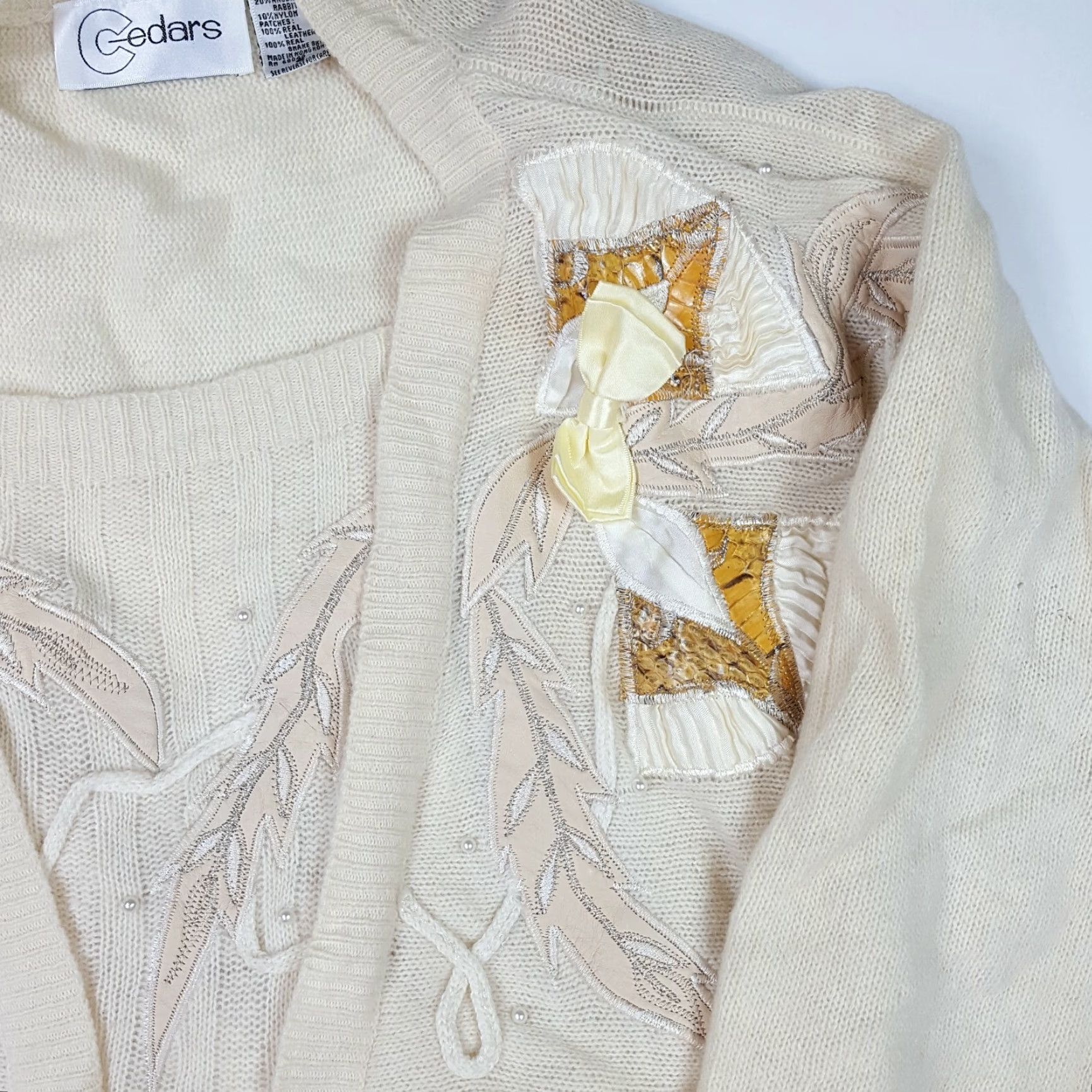 Skin VINTAGE Cedars Cardigan Shirt Women S Knit Wool Angora Snake Skin Leather Cream White 80s Size S / US 4 / IT 40 - 2 Thumbnail