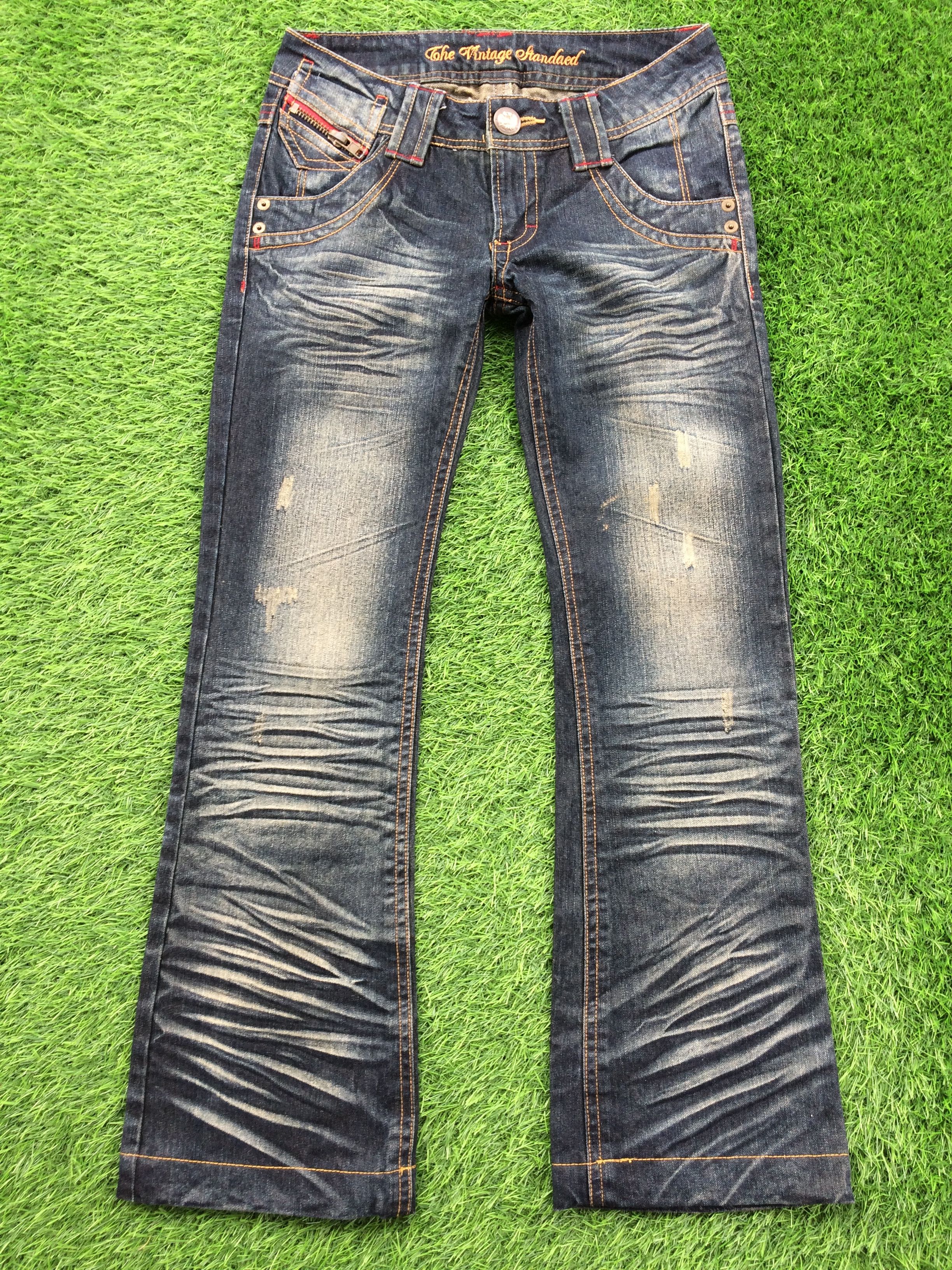Japanese Brand Japanese Low Rise Flare Jeans D-901 Size 27" / US 4 / IT 40 - 1 Thumbnail