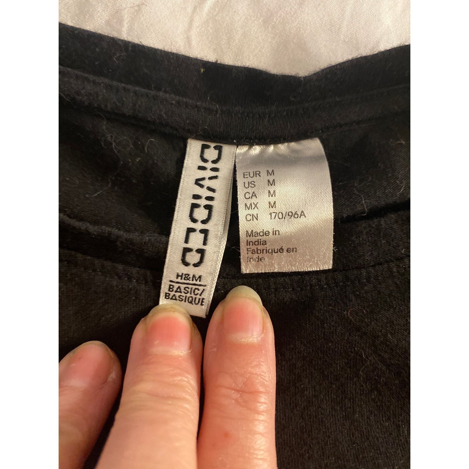 H&M Minimalist Y2K Streetwear Black Long Sleeve Crop Top H&M M Size M / US 6-8 / IT 42-44 - 3 Thumbnail