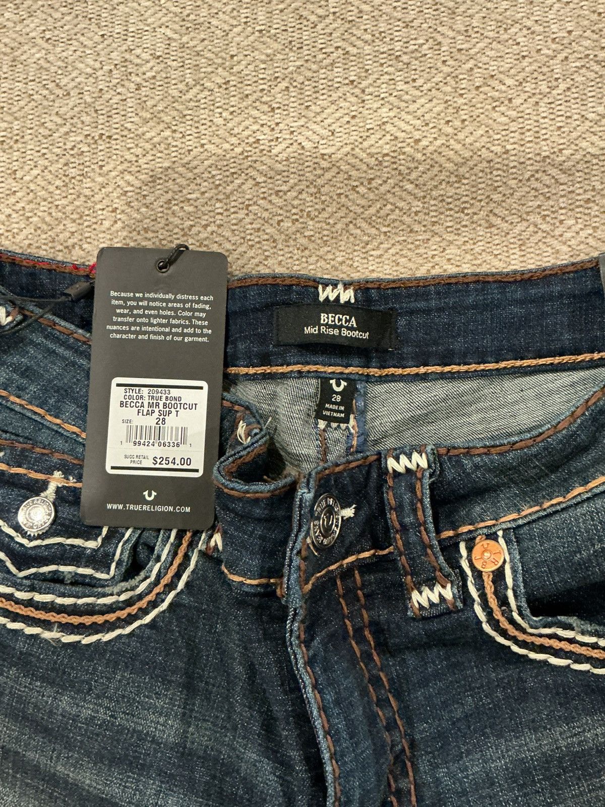True Religion Becca Mid Rise Super T Bootcut Jean Size 28" / US 6 / IT 42 - 7 Thumbnail