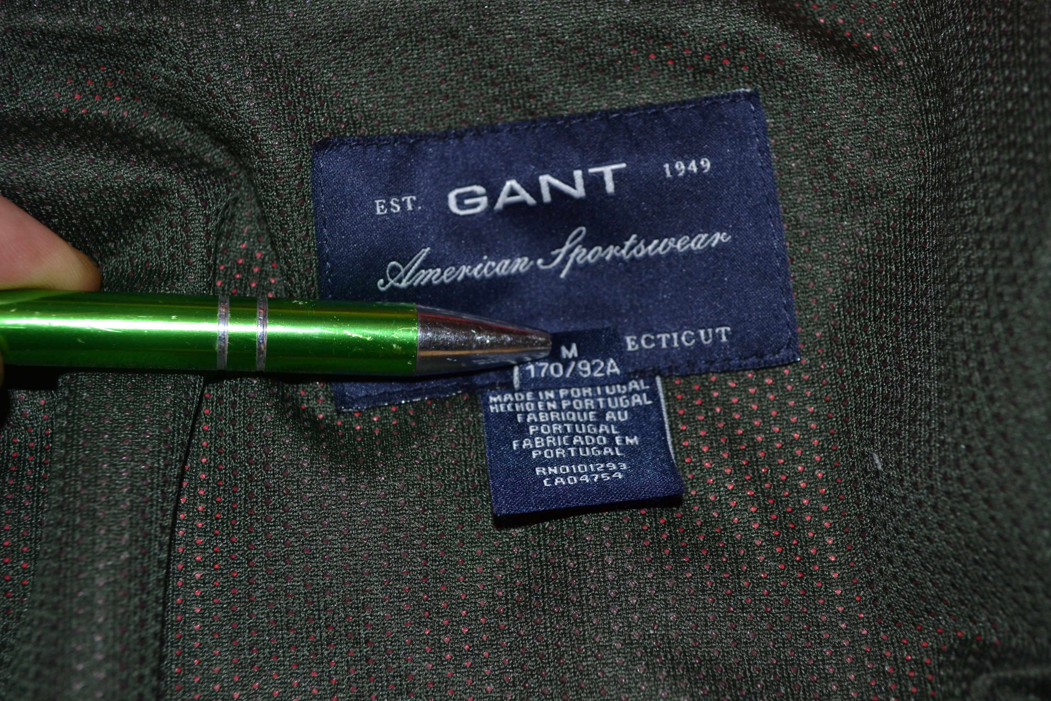 Gant gant men's red lightweight bomber jacket – size L Size US L / EU 52-54 / 3 - 9 Thumbnail