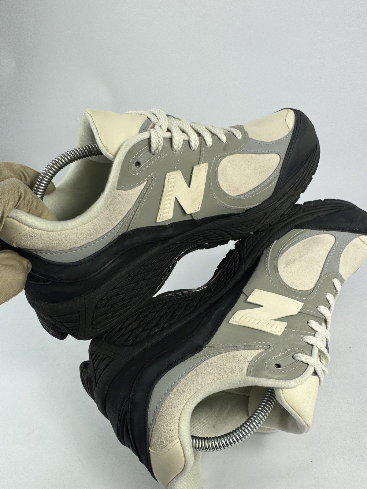 New Balance x THE BASEMENT STONE GREY 2002R SNEAKERS Size US 9.5 / EU 42-43 - 5 Thumbnail