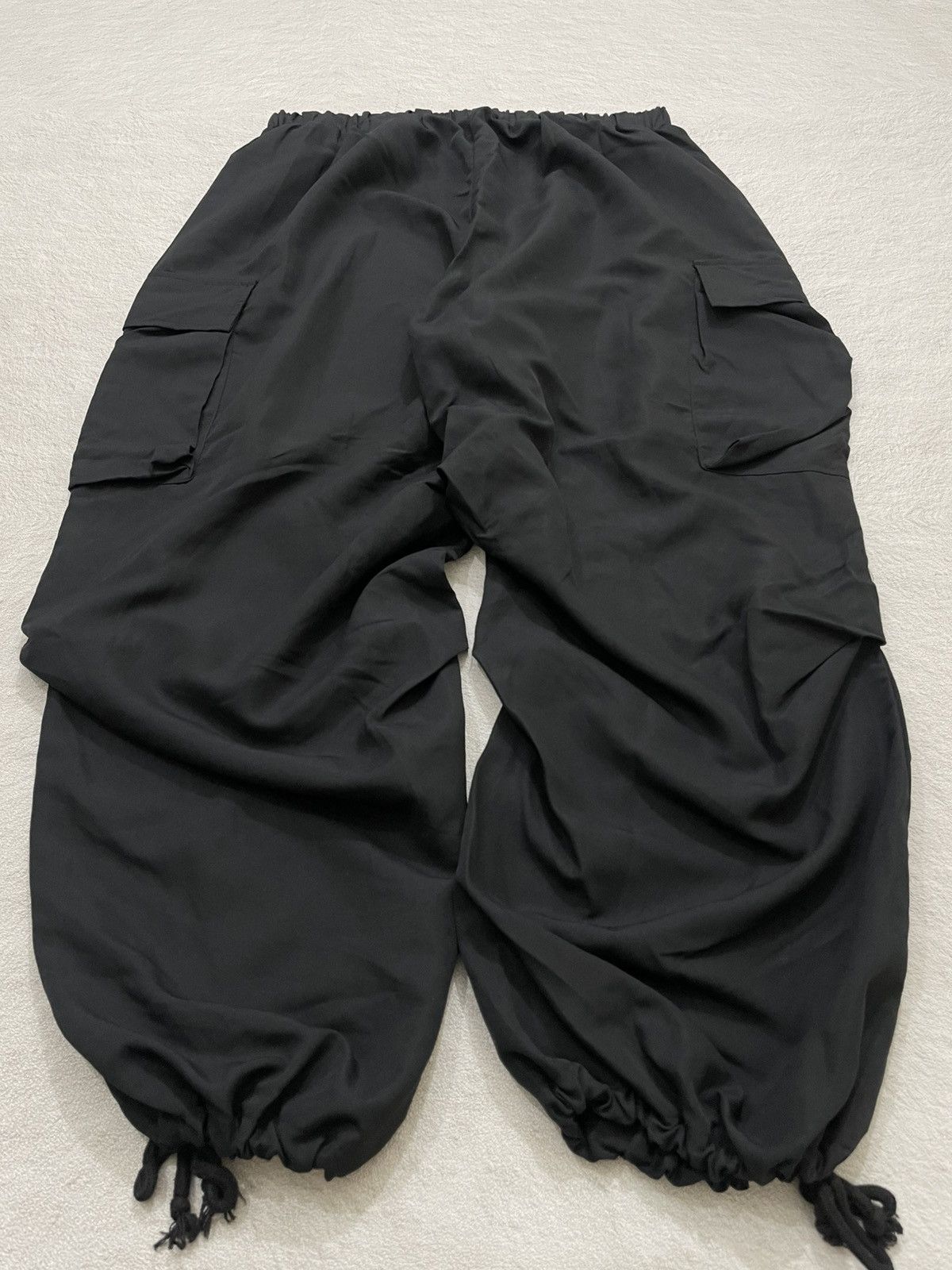Japanese Brand Balloon Fit Tactical Cargo Pants Black Y2K Size US 34 / EU 50 - 6 Thumbnail