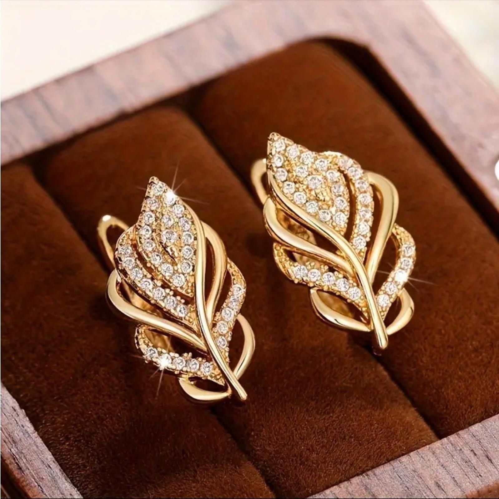 Designer Simulated Diamond 2 Ct Round Cut Leaf Hoop Earrings Gold Size ONE SIZE - 3 Thumbnail