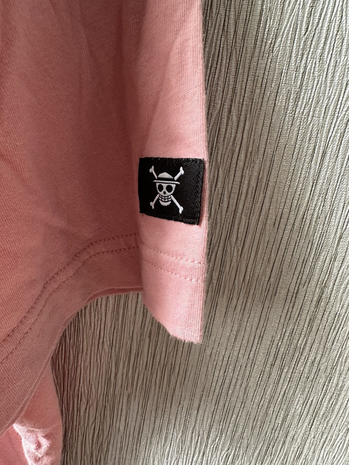 Japanese Brand × One Piece × Uniqlo Uniqlo x One Piece Tee Size US XL / EU 56 / 4 - 4 Thumbnail