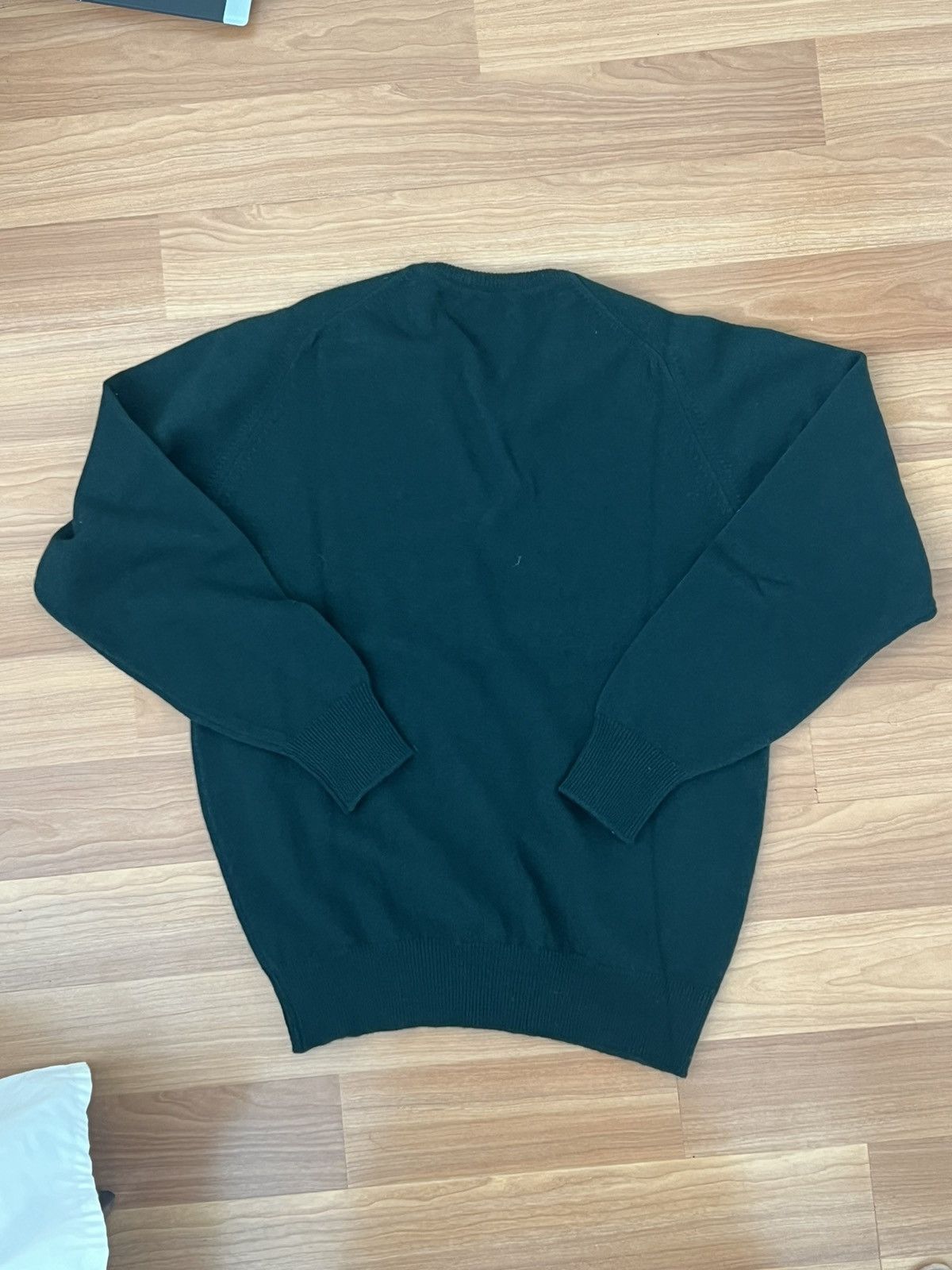 William Lockie William Lockie 100% Lambswool Made in Scotland V Neck 42 Size US L / EU 52-54 / 3 - 2 Thumbnail