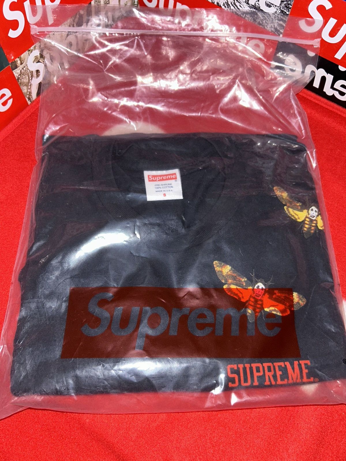 Supreme Supreme Long Sleeve Moth Silence of the Lambs FW15 Small Size US S / EU 44-46 / 1 - 6 Thumbnail