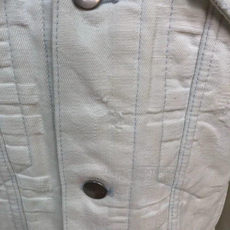 Fendi Fendi Subtle Pattern Destroyed Denim Cotton Jacket Size XXS / US 00 / IT 34 - 6 Thumbnail