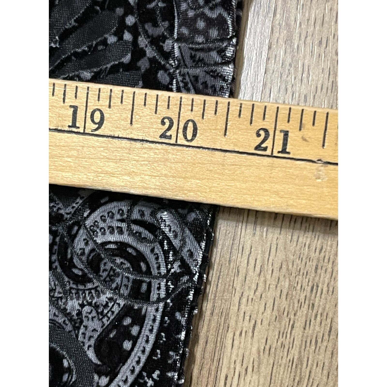 Laura Ashley Laura Ashley Shirt Women's Medium Brown White Paisley Long Sleeve Size M / US 6-8 / IT 42-44 - 6 Thumbnail
