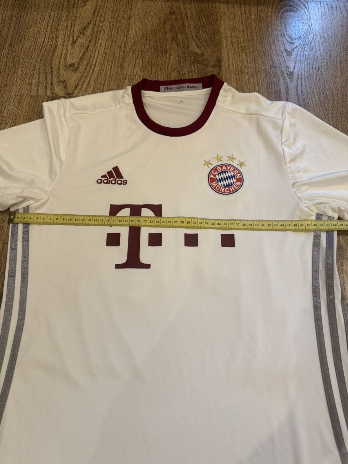 Adidas BAYERN MUNICH 2016 2017 THIRD FOOTBALL SHIRT SOCCER ADIDAS M Size US M / EU 48-50 / 2 - 3 Thumbnail