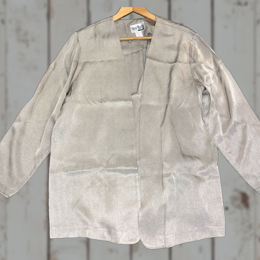 Vintage VINTAGE Sheri Martin METALLIC Blazer Womens 3XL Open Front Flowy Cardigan Jacket Neutral Beige Metallic Shiny Satin Relaxed 52 Chest Womens 3XL Blazer Size XXL / US 16-18 / IT 52-54 - 1 Thumbnail