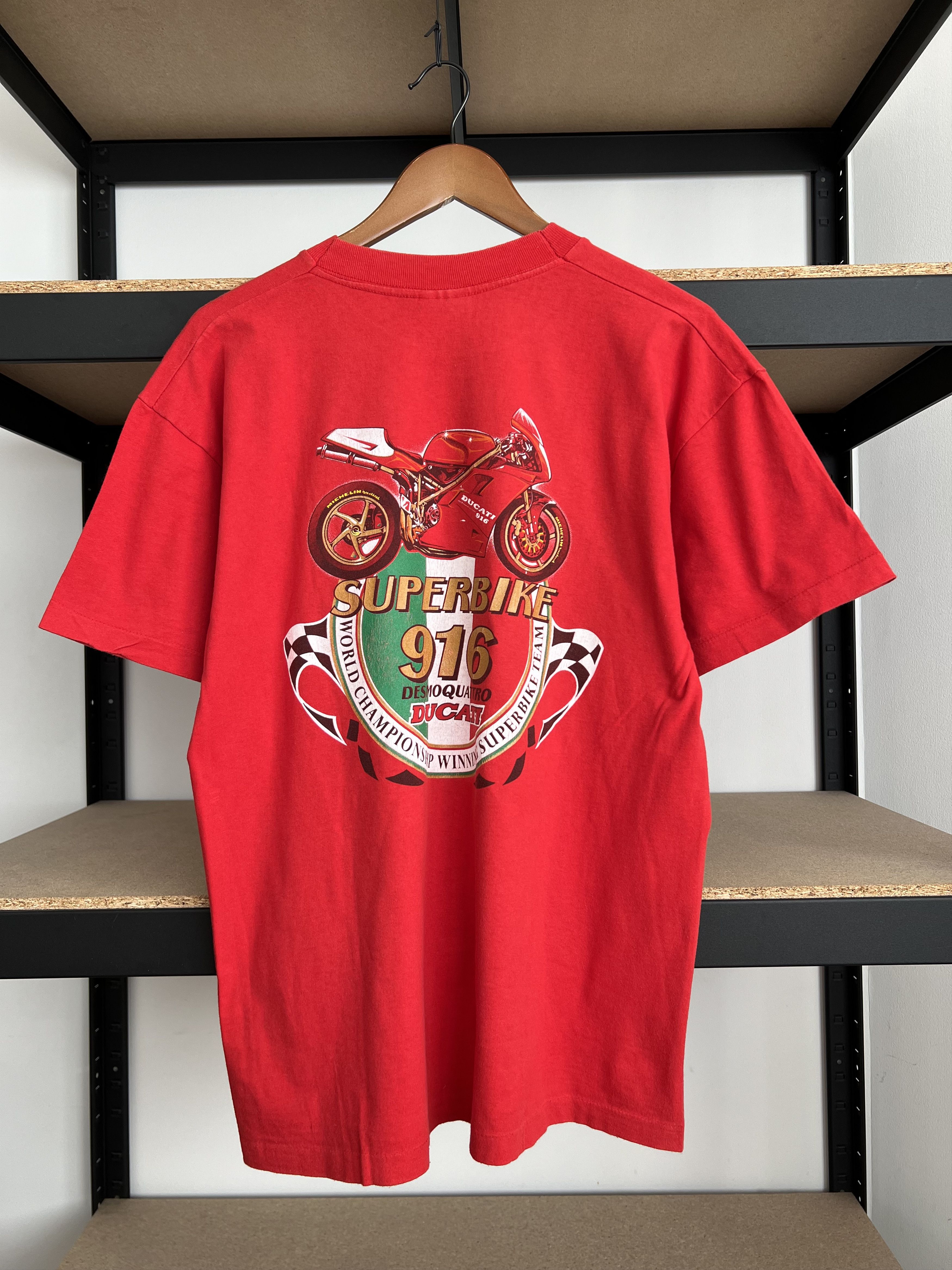 Vintage Vintage 90s Ducati 916 Superbike Moto Racing Red T-shirt Size US L / EU 52-54 / 3 - 2 Thumbnail