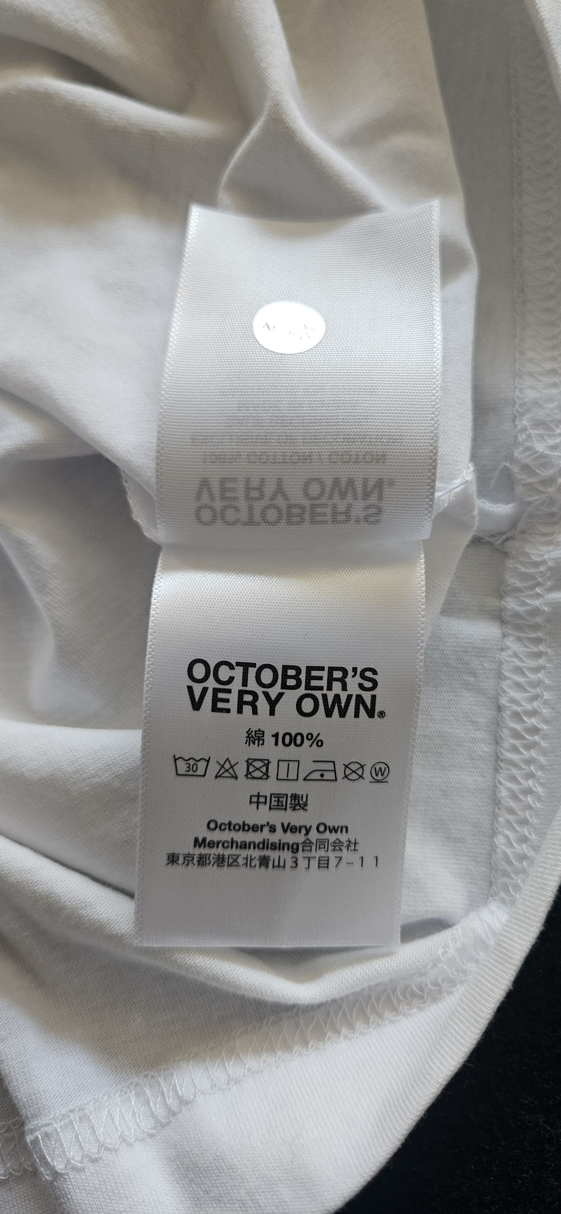 October's Very Own RARE October's Very Own OVO Wynn Las Vegas Size US M / EU 48-50 / 2 - 5 Thumbnail