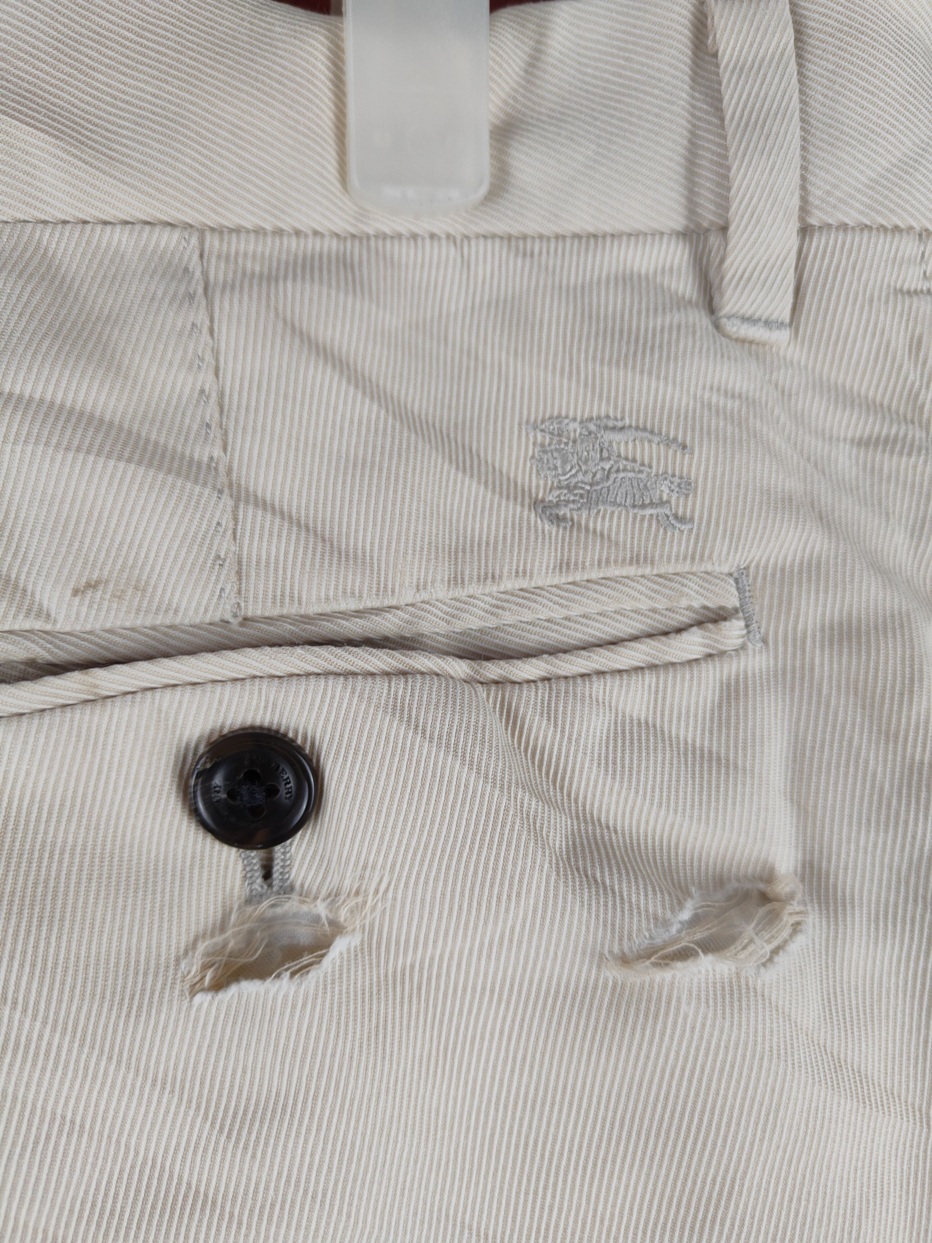 Burberry Burberry Beige Trousers Chino Pants N#S3030 Size US 36 / EU 52 - 10 Thumbnail