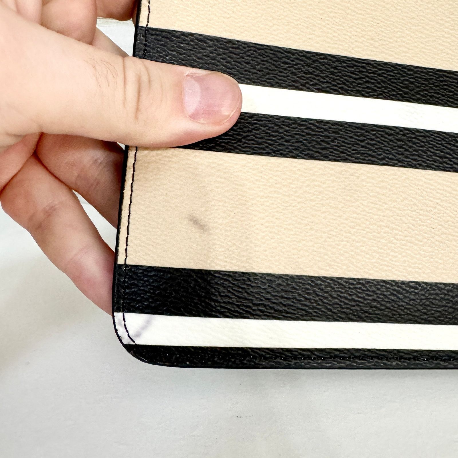 Kate Spade Kate Spade Shore Street Ottoman Tinie Wristlet Clutch Wallet Size ONE SIZE - 4 Thumbnail