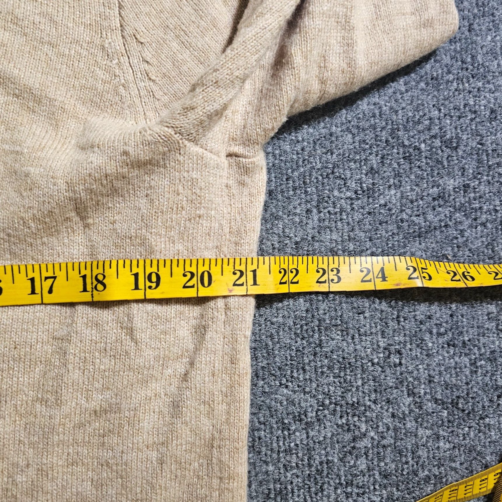 J.Crew J.CREW Sweater Mens Large Beige Tan Wool Long Sleeve Shawl Collar Casual Preppy Size US L / EU 52-54 / 3 - 5 Thumbnail
