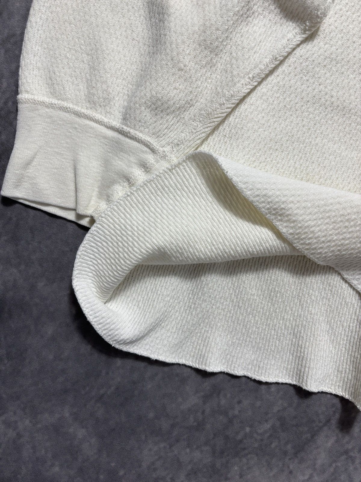 Vintage 1980s KMart Longsleeve Vintage Thermal Shirt Waffle 80s 90s Size US L / EU 52-54 / 3 - 11 Thumbnail