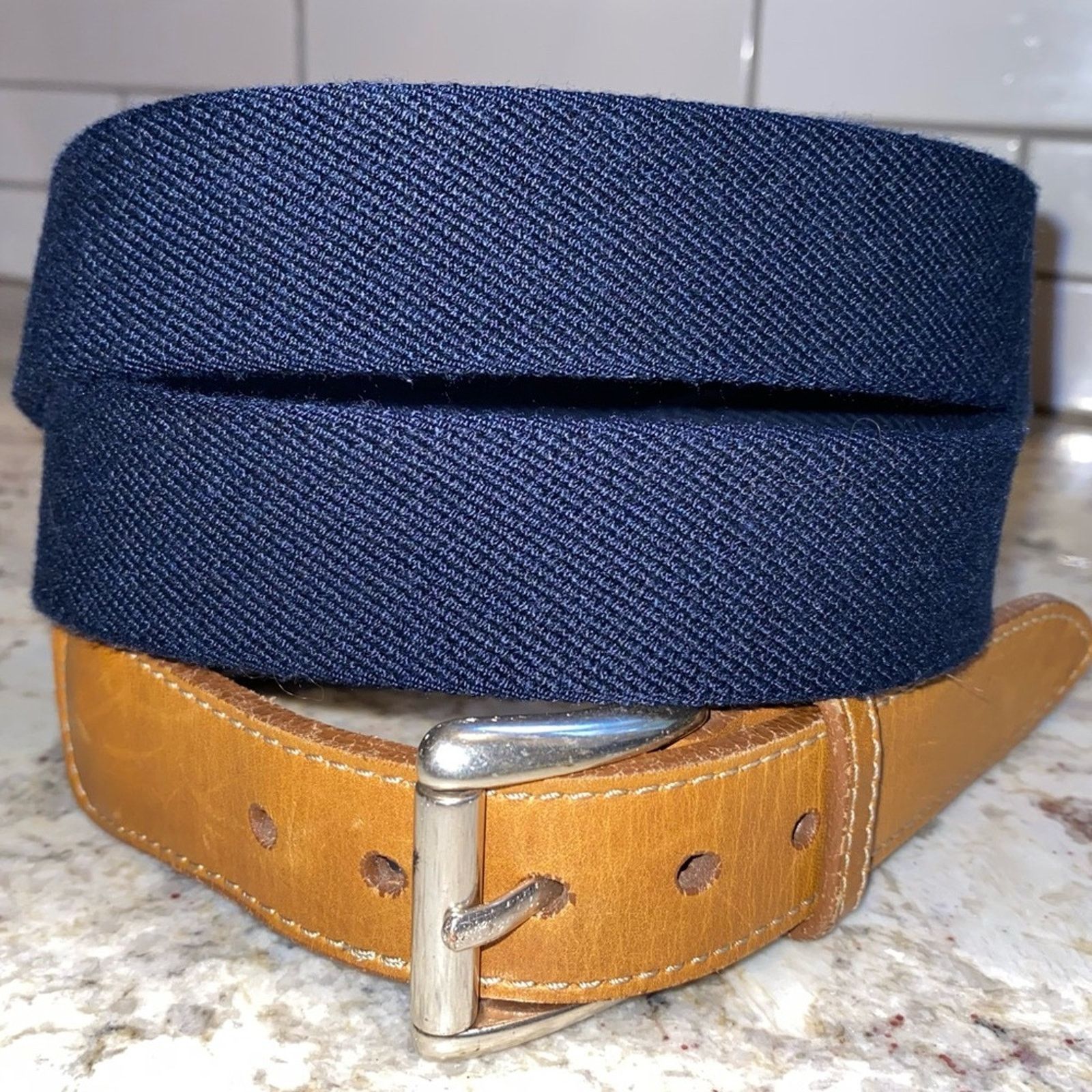 L.L. Bean LL Bean $69 Leather Stretch Canvas Silver Mens Belt 48”-51” Size ONE SIZE - 4 Thumbnail