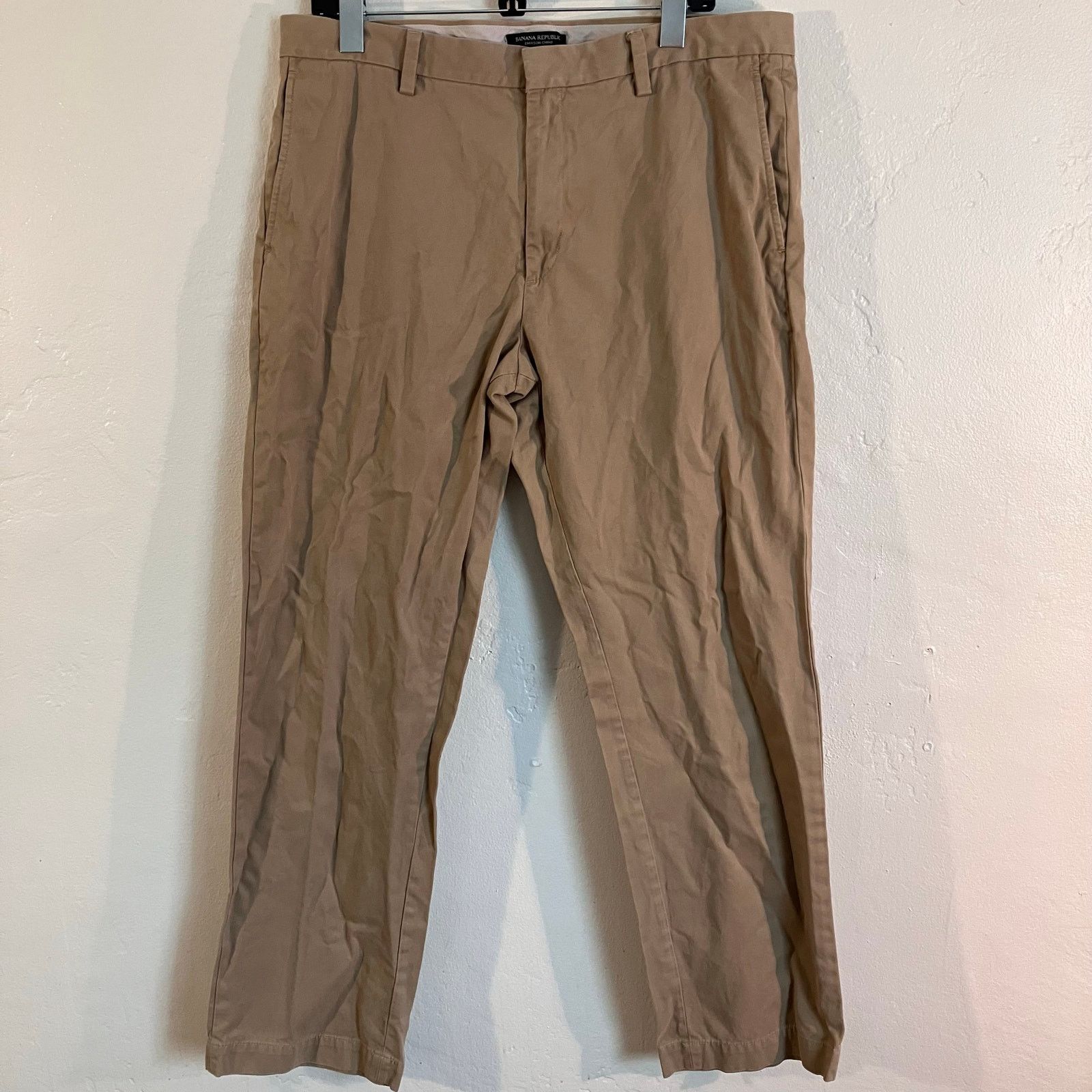 Banana Republic Banana Republic Tan Emerson Chino Khaki Pants Size US 36 / EU 52 - 1 Thumbnail
