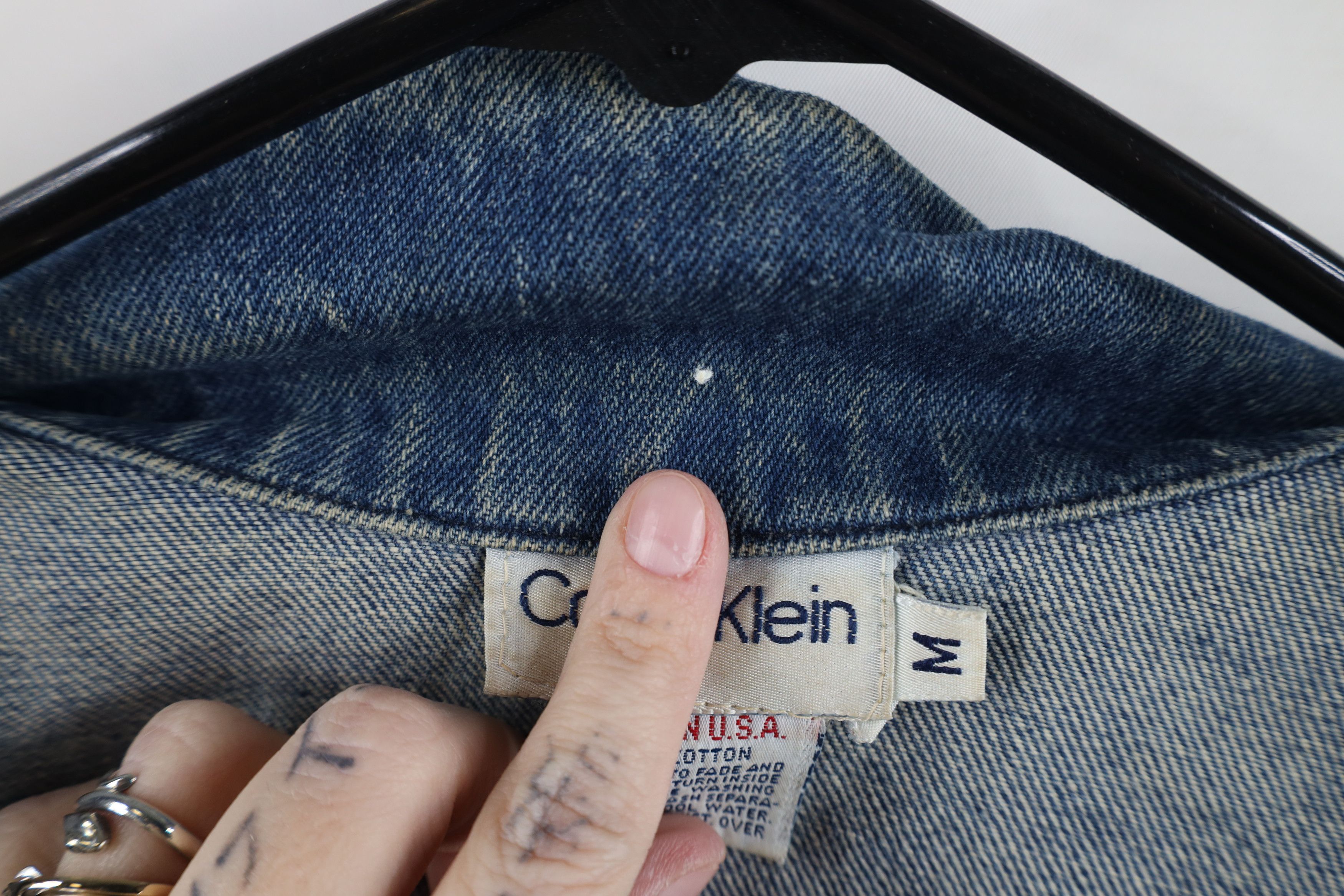 Calvin Klein Vintage 80s 90s Calvin Klein Denim Jean Trucker Jacket USA Size M / US 6-8 / IT 42-44 - 10 Thumbnail
