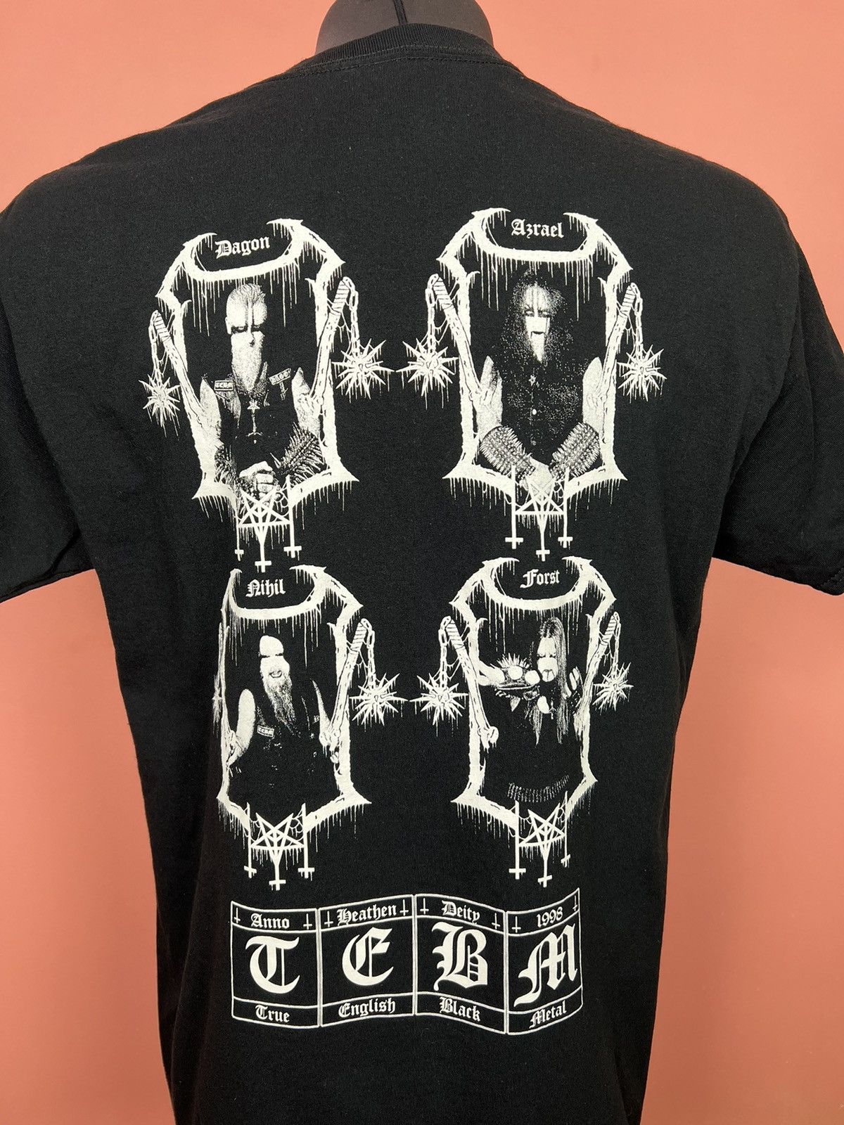 Band Tees Crue English black Metal rock tee shirt 1998 Size US L / EU 52-54 / 3 - 3 Thumbnail