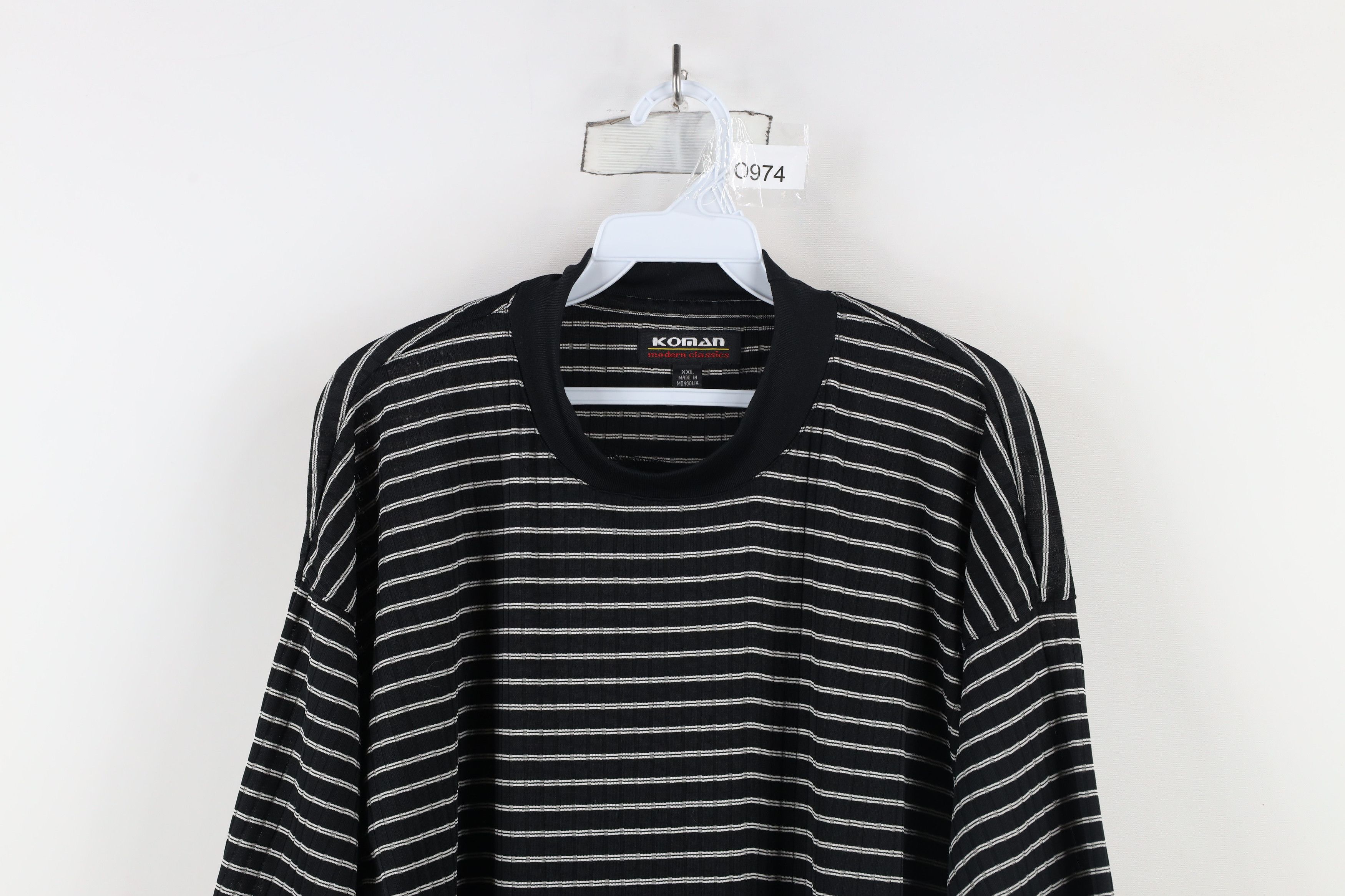 Vintage Vintage 90s Y2K Streetwear Ribbed Knit Short Sleeve T-Shirt Size US XXL / EU 58 / 5 - 2 Thumbnail