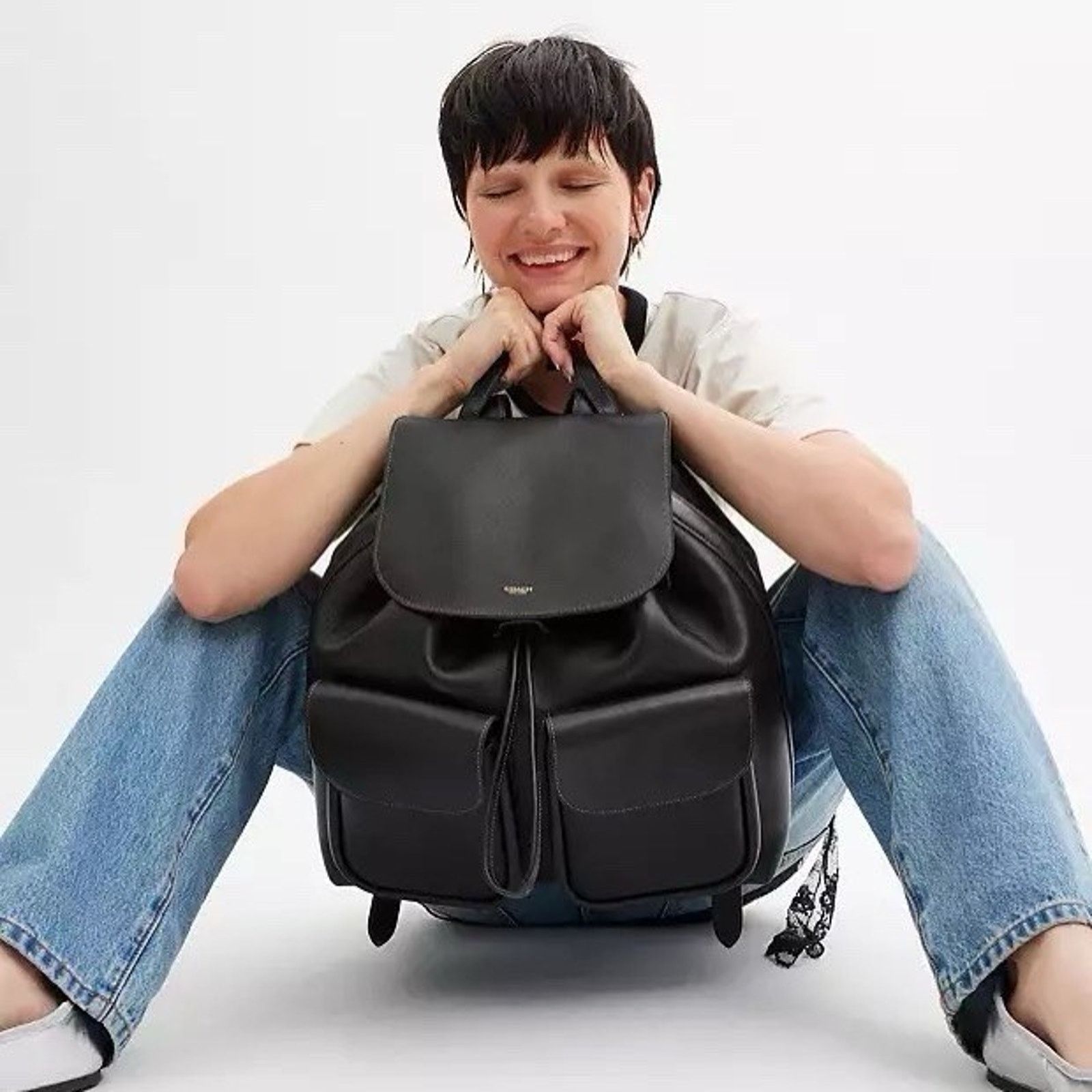 Coach NWT COACH Crosby Backpack Bag Brass/Black leather CY279 Size ONE SIZE - 9 Thumbnail