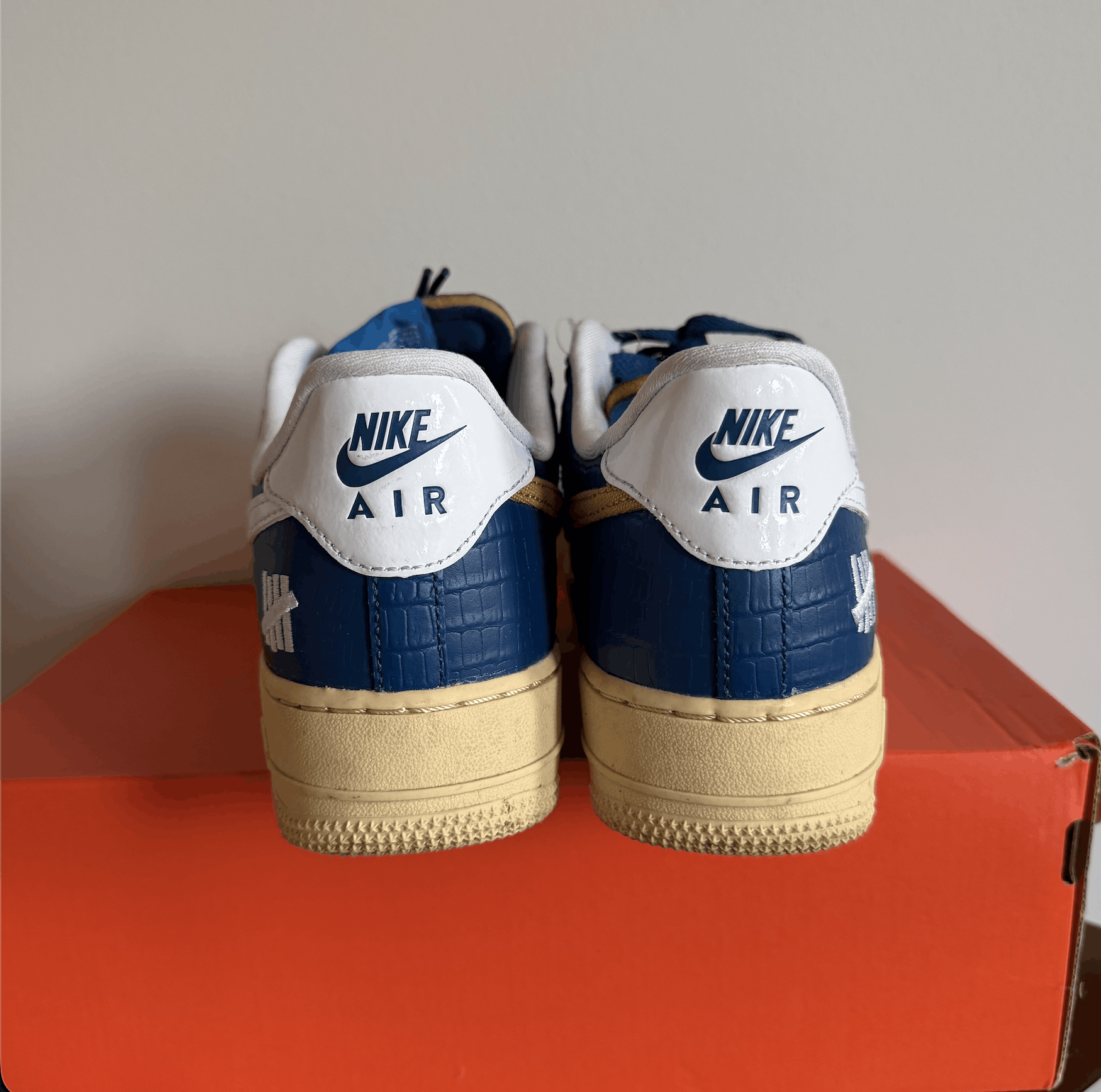 Nike × Undefeated NikUndefeated Air Force 1 Low “5 On It” Court Blue Size US 6 / EU 39 - 6 Thumbnail