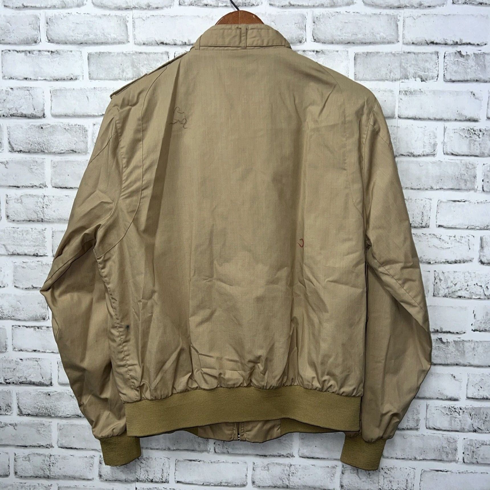 Vintage VINTAGE Street Moves Beige Cafe Jacket Full Zip Mens Size M Size US M / EU 48-50 / 2 - 5 Thumbnail