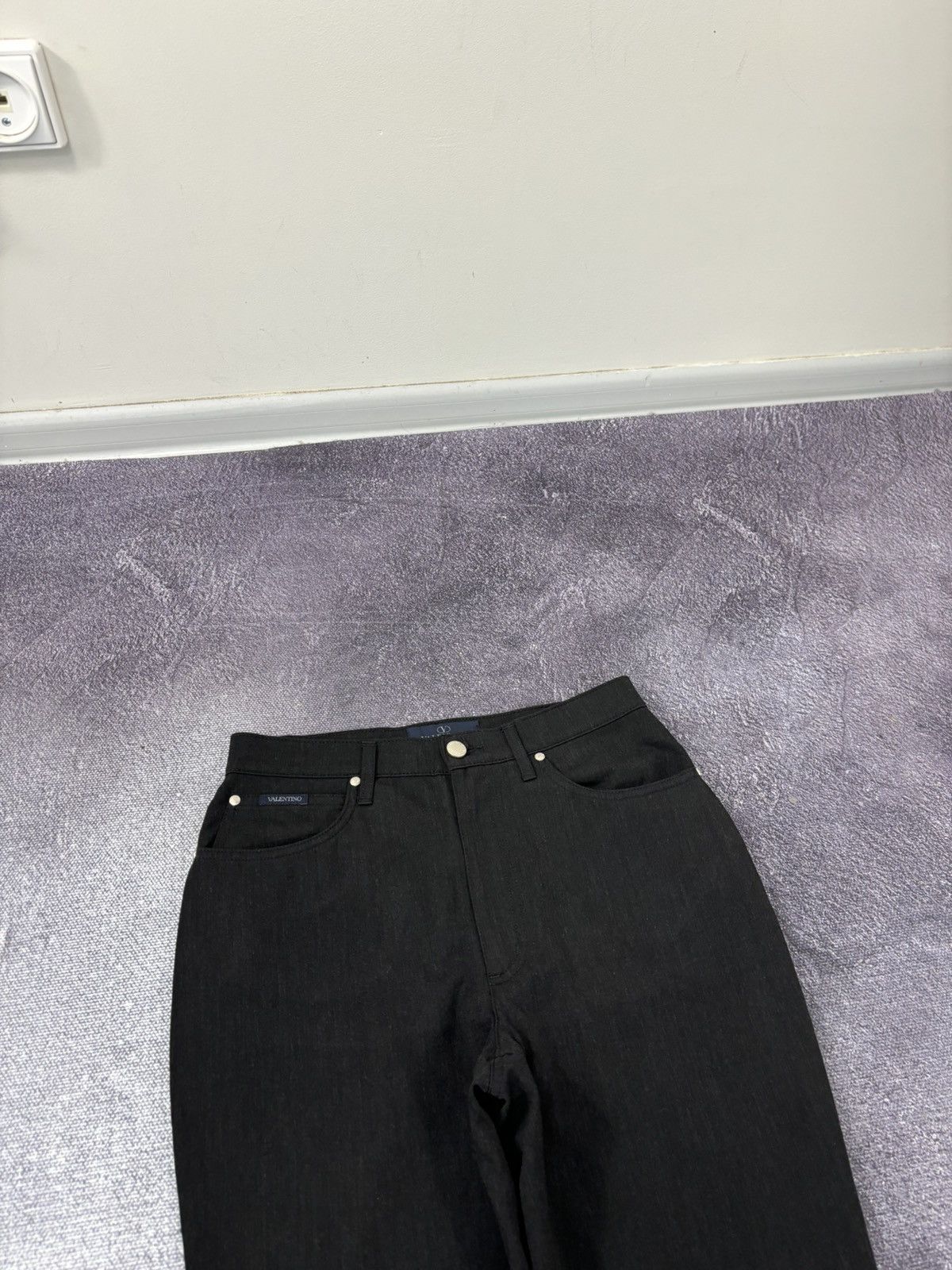Valentino Vintage Valentino Women’s Straight Fit Black Pants Trousers Size 30" / US 8 / IT 44 - 4 Thumbnail