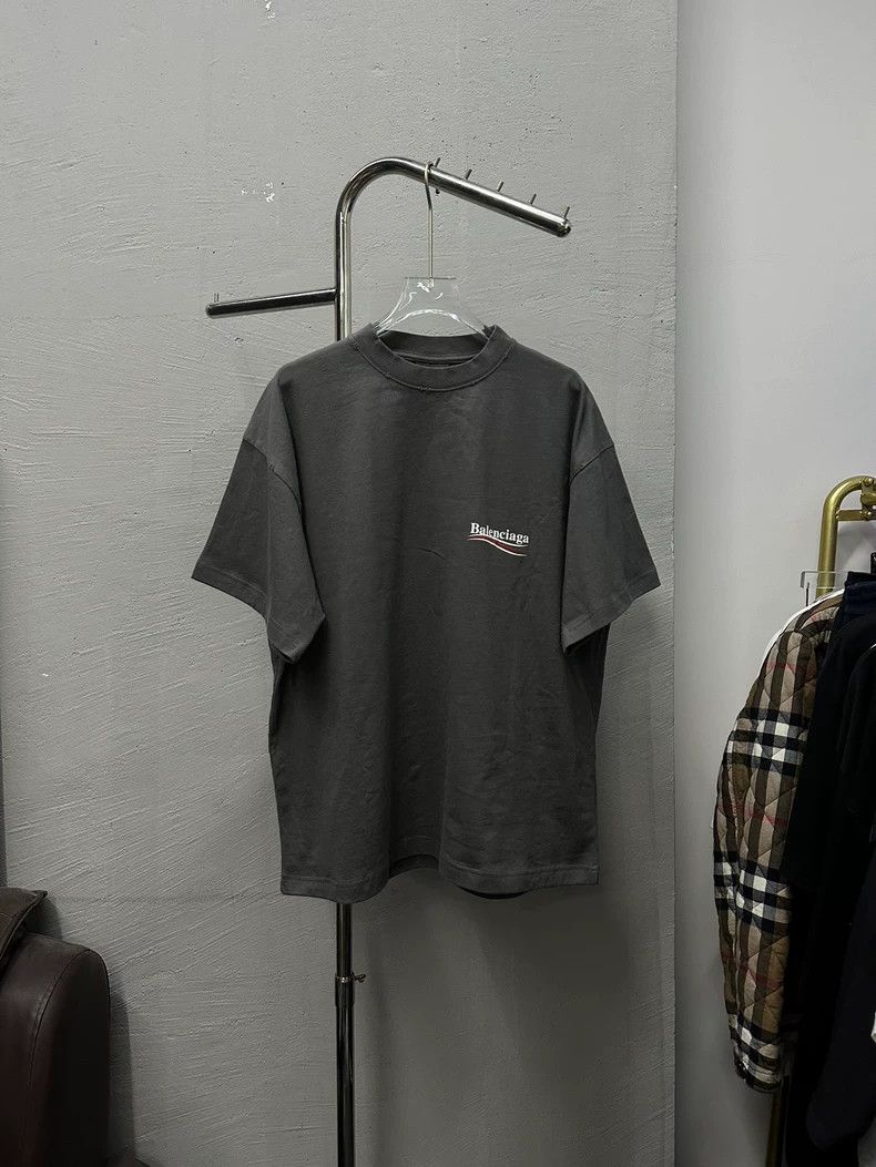 Balenciaga Balenciaga Coke short sleeve Size US XS / EU 42 / 0 - 1 Thumbnail