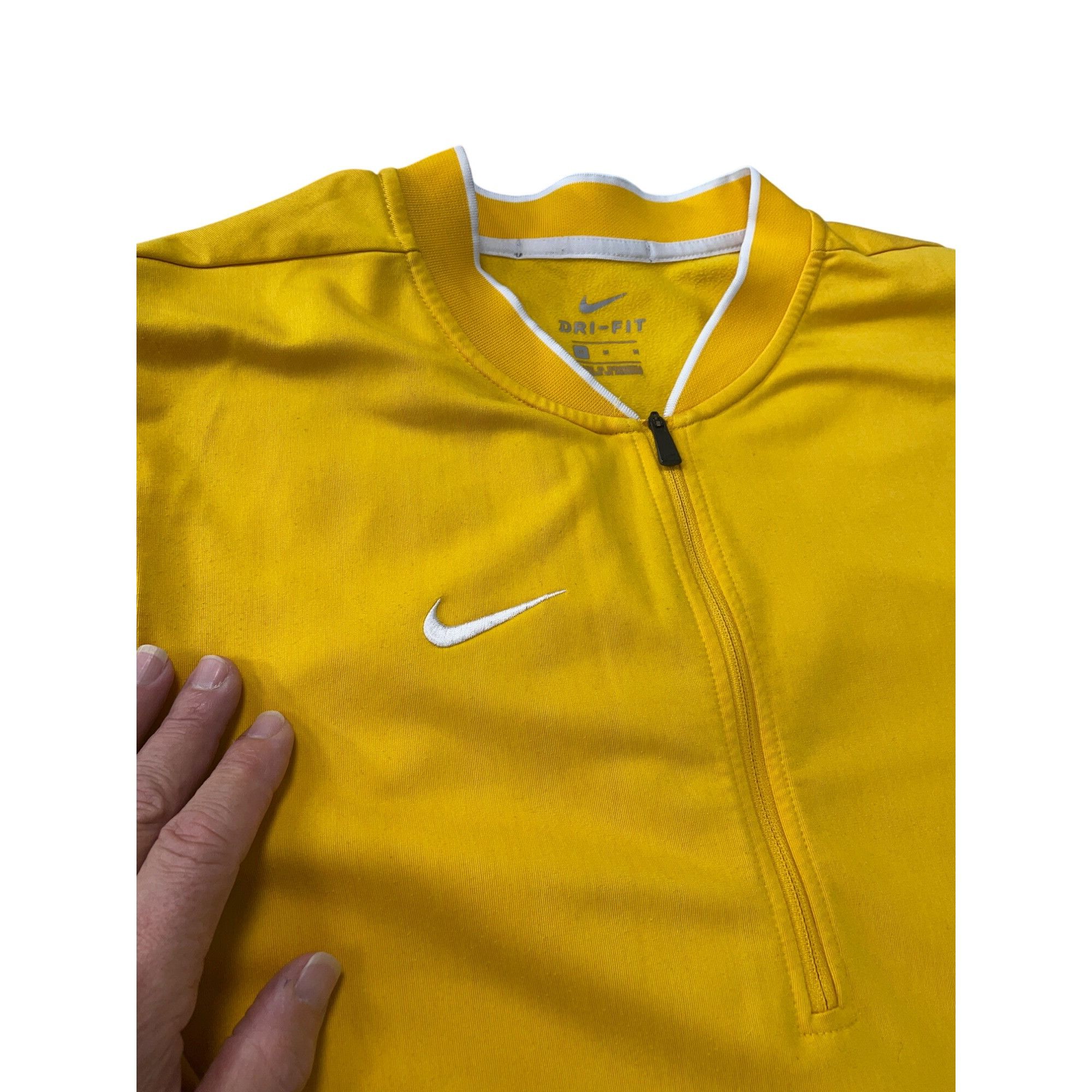 Nike Nike Dri-FIT Mens Long Sleeve Quarter-Zip Athletic Sweater S Size US M / EU 48-50 / 2 - 4 Thumbnail