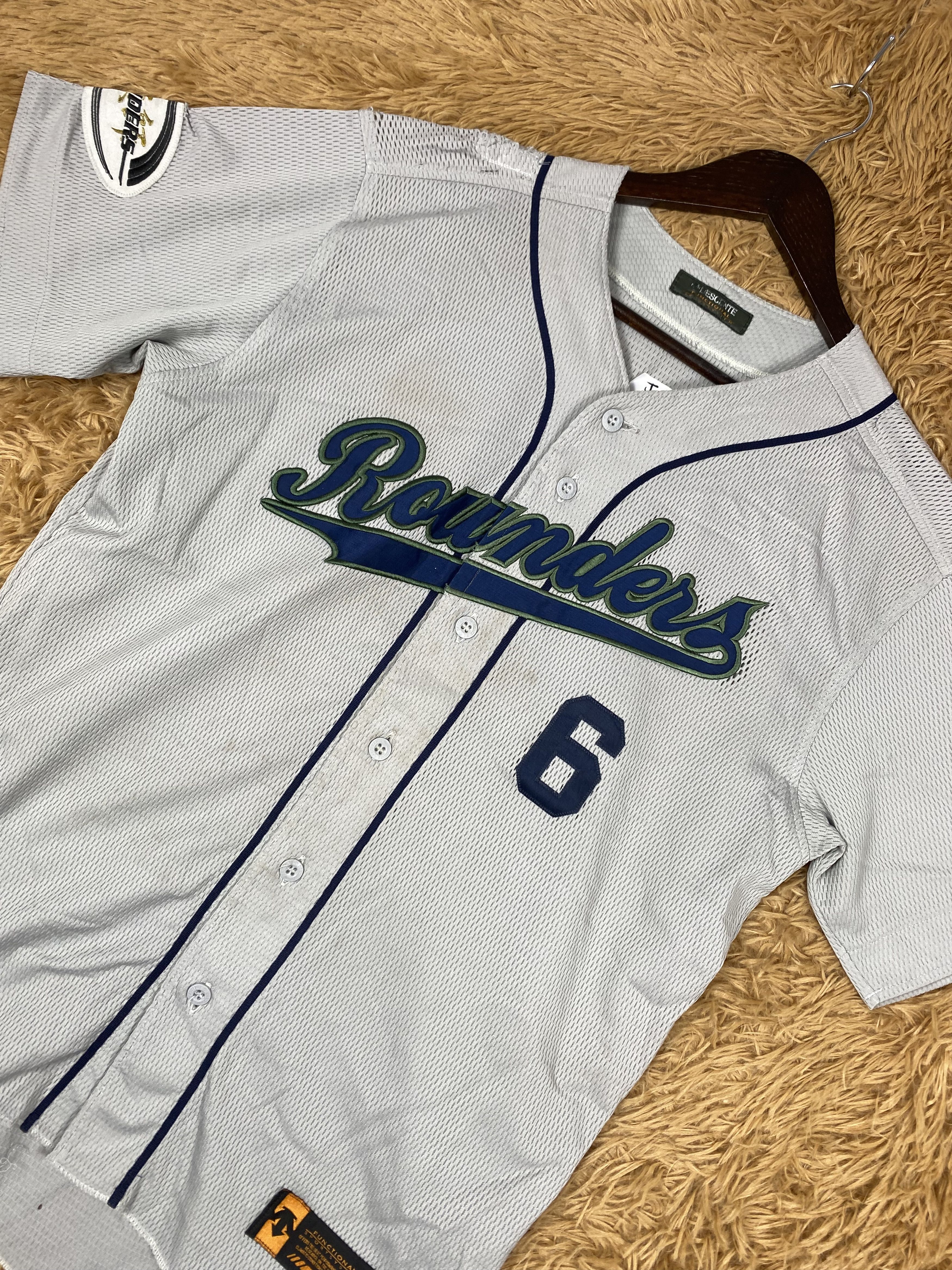 Descente Vintage Descente Baseball MLB Jersey DJ0942 Size US M / EU 48-50 / 2 - 2 Thumbnail