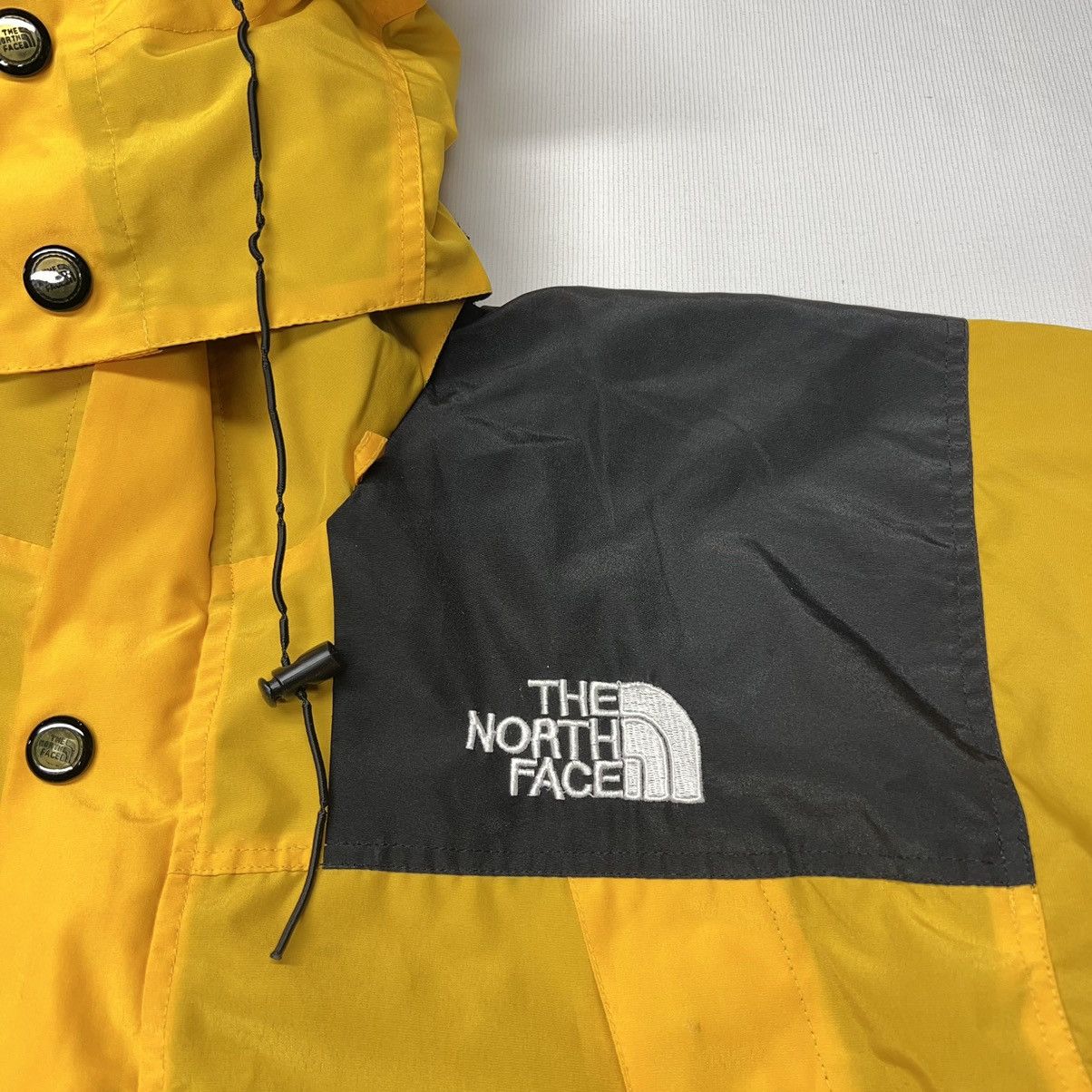The North Face × Vintage The North Face Jacket Yellow Mountain Light Goretex Retro Size US S / EU 44-46 / 1 - 2 Thumbnail
