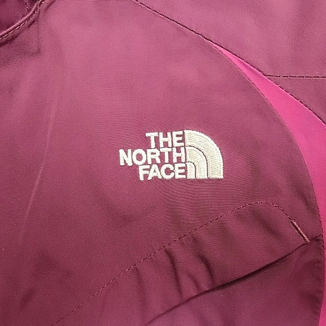 The North Face VINTAGE North Face Jacket Womens XL HyVent 3 in 1 Removeable Hood Snowboard Ski Coat Purple Size XL / US 12-14 / IT 48-50 - 4 Thumbnail
