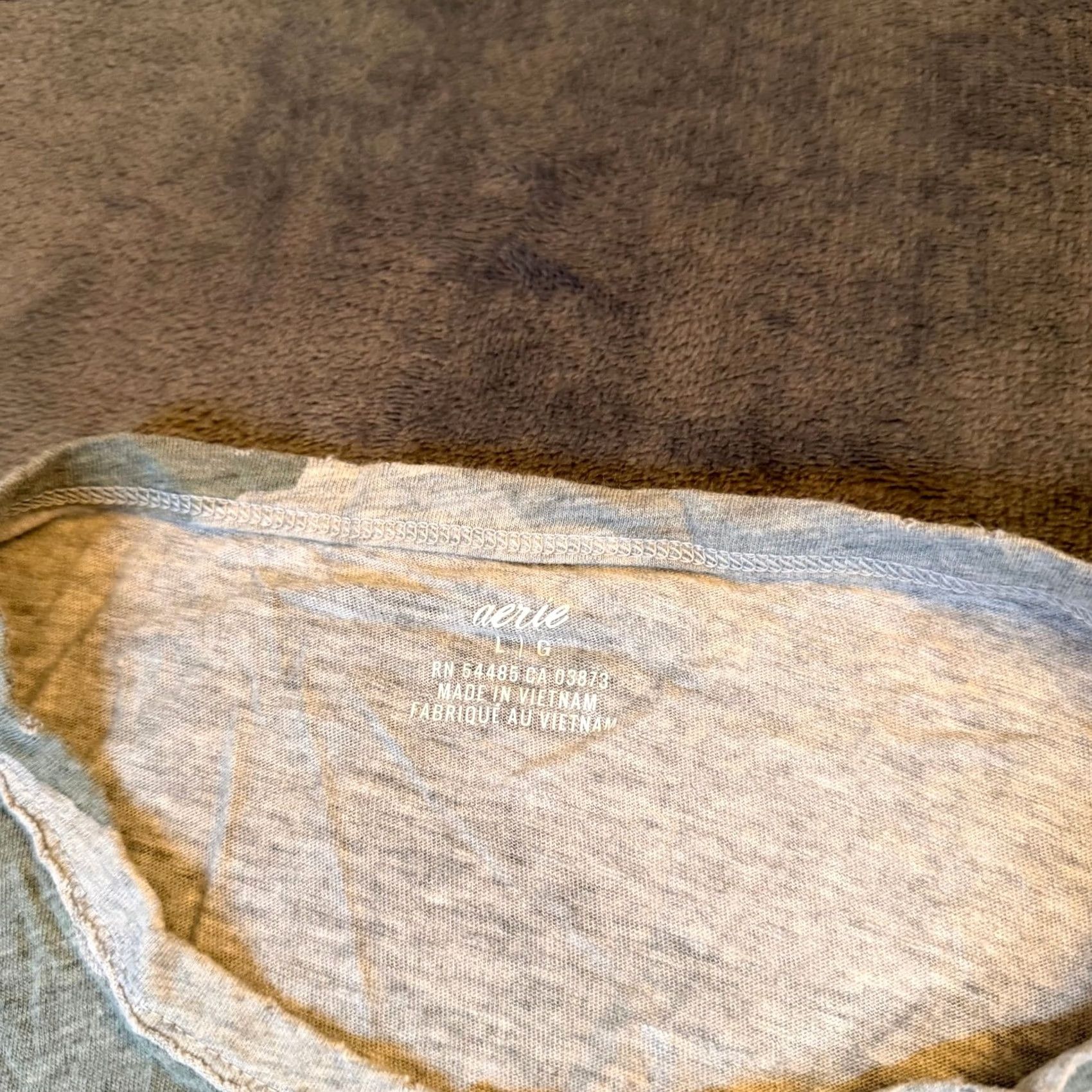 Vintage Aerie Camouflage T Shirt Womens Large Gray Relaxed Fit Short Sleeve Oversized Size L / US 10 / IT 46 - 2 Thumbnail